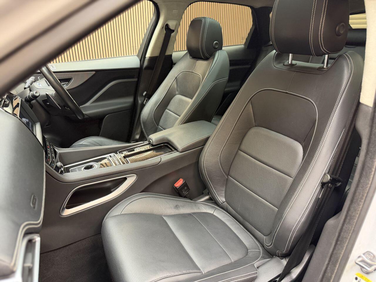Jaguar F-Pace view 16