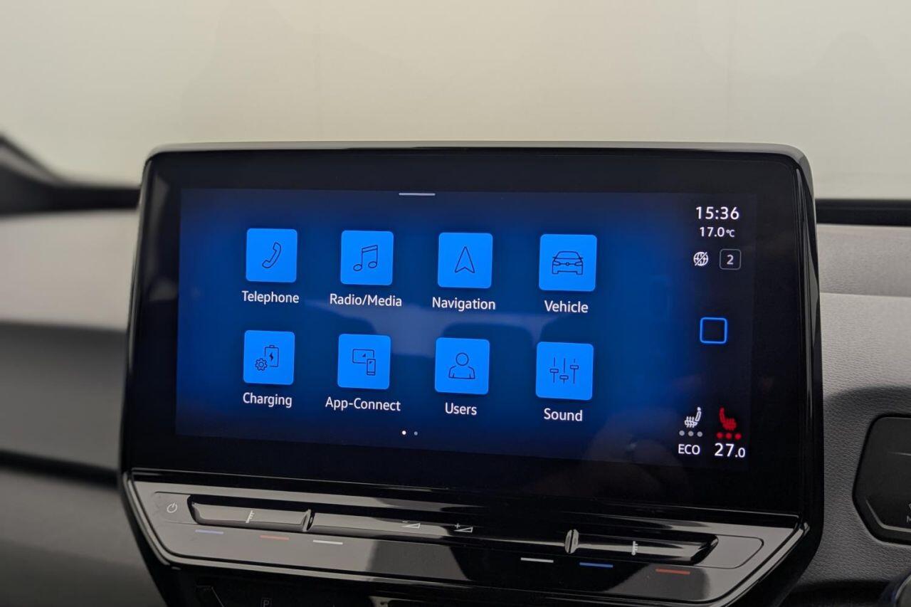 Volkswagen ID.3 view 17