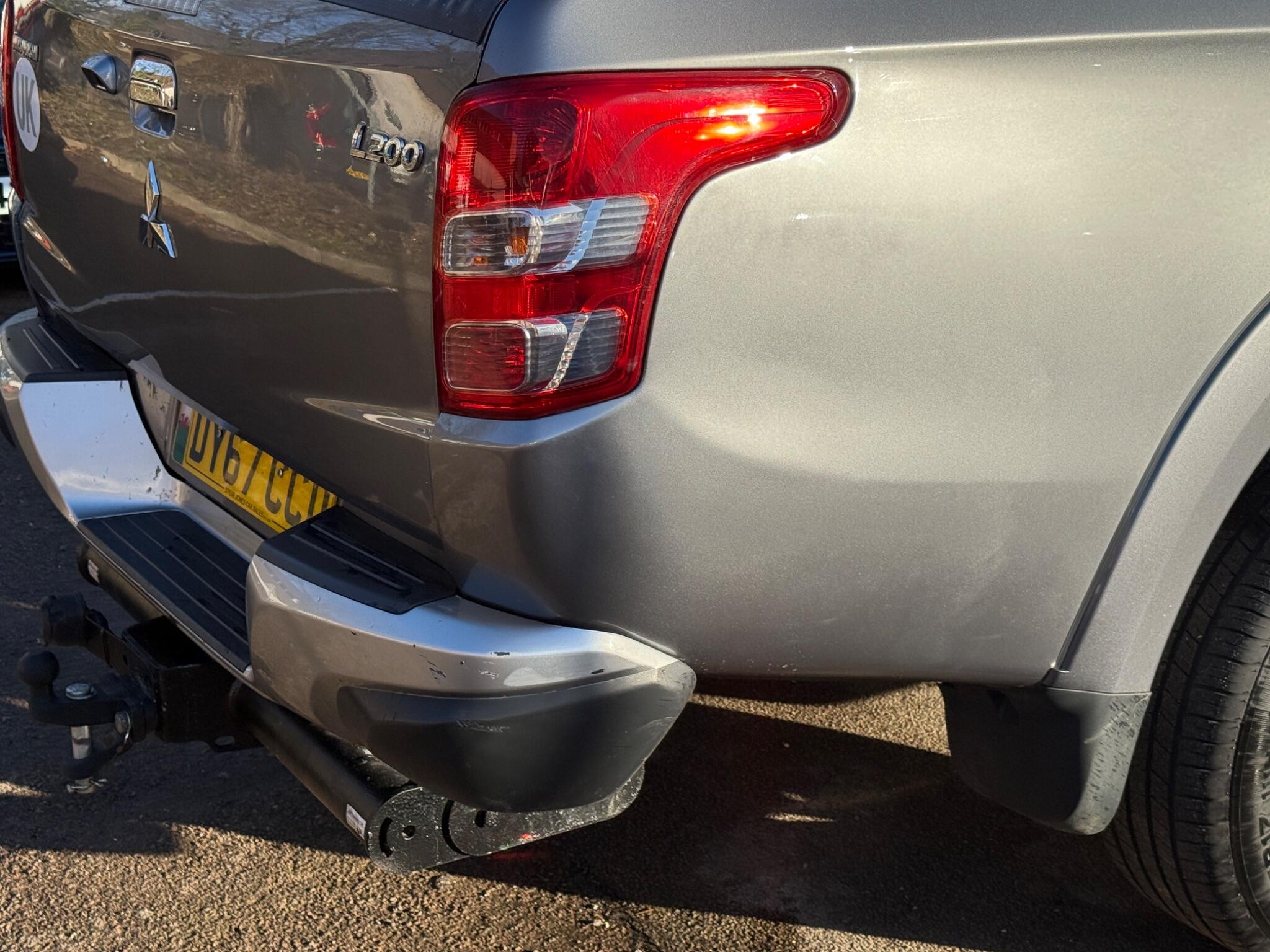 Mitsubishi L200 - Image 26