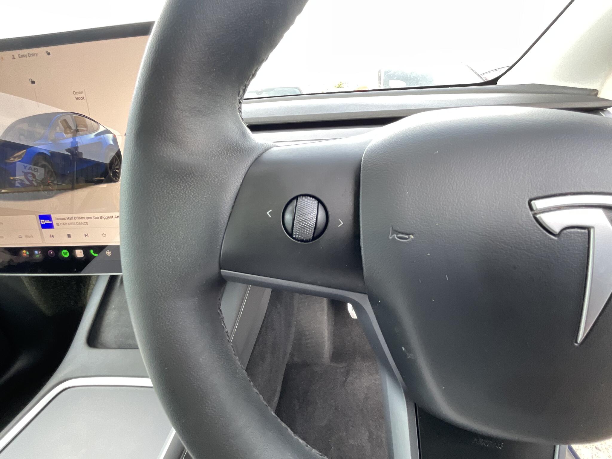 Tesla Model Y view 23