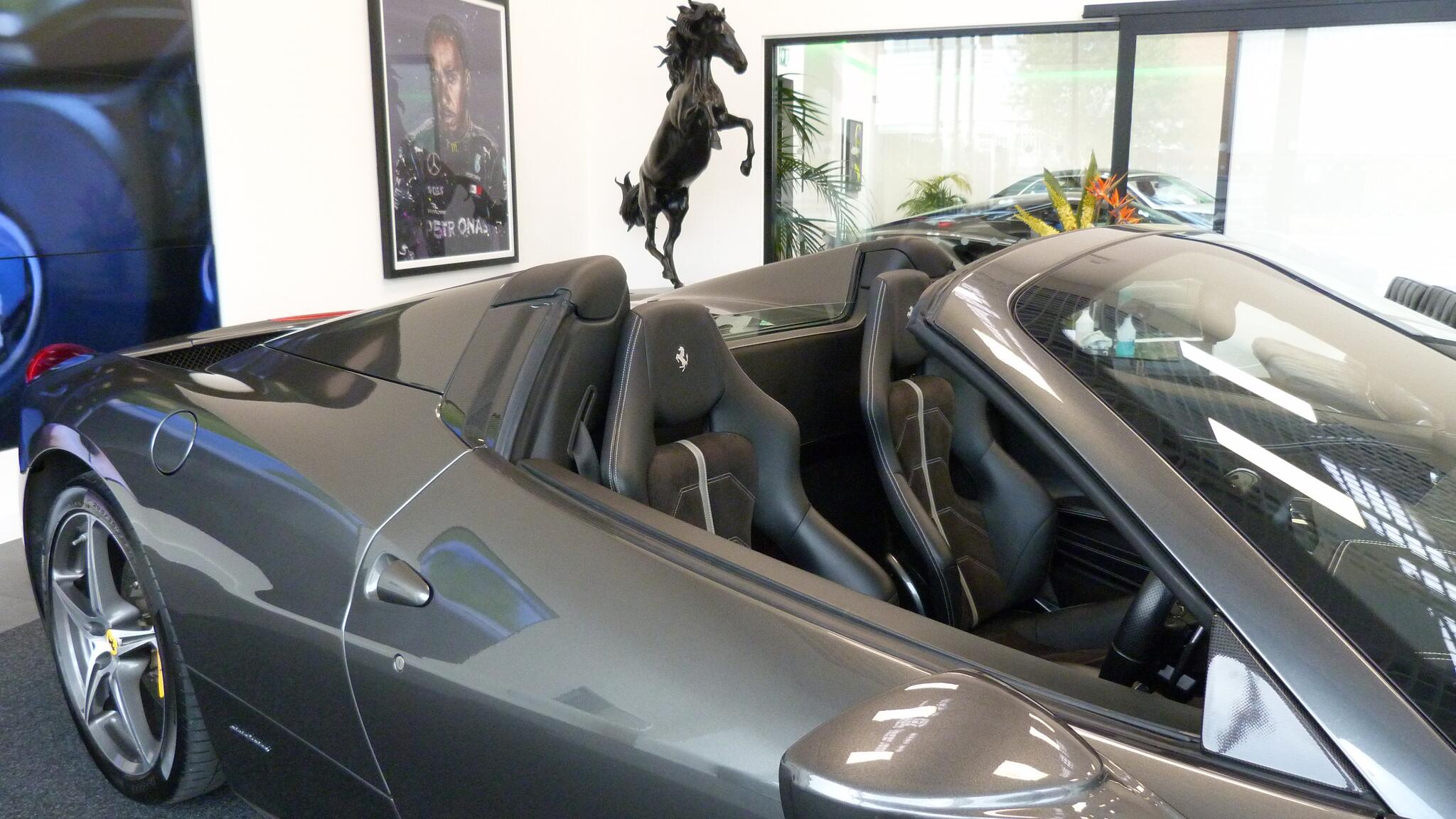 Ferrari 458 view 45