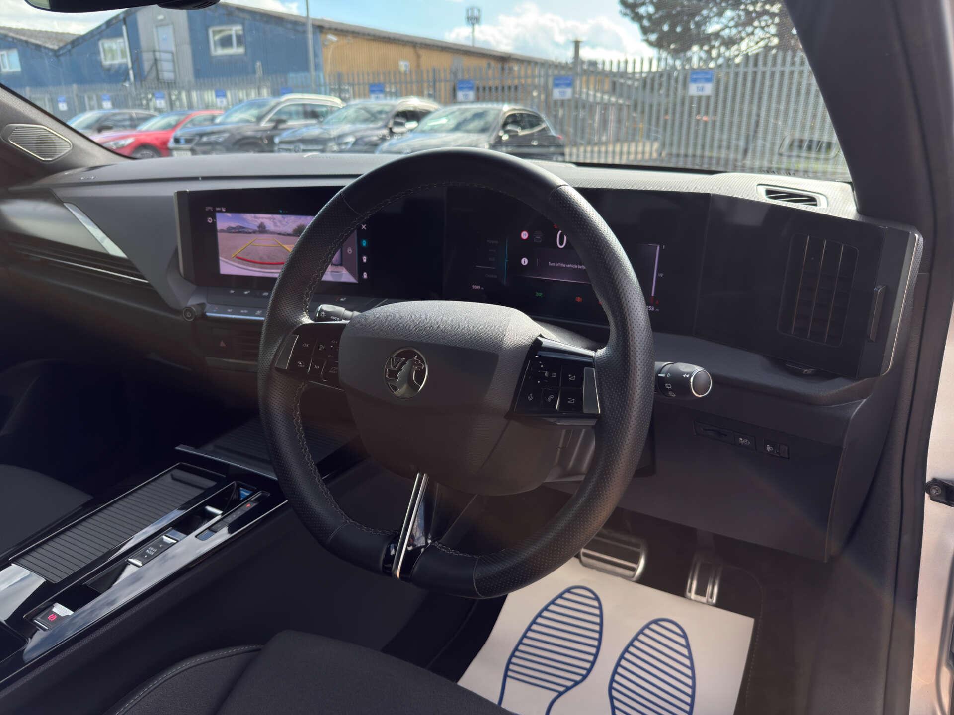 Vauxhall Astra Electric view 14