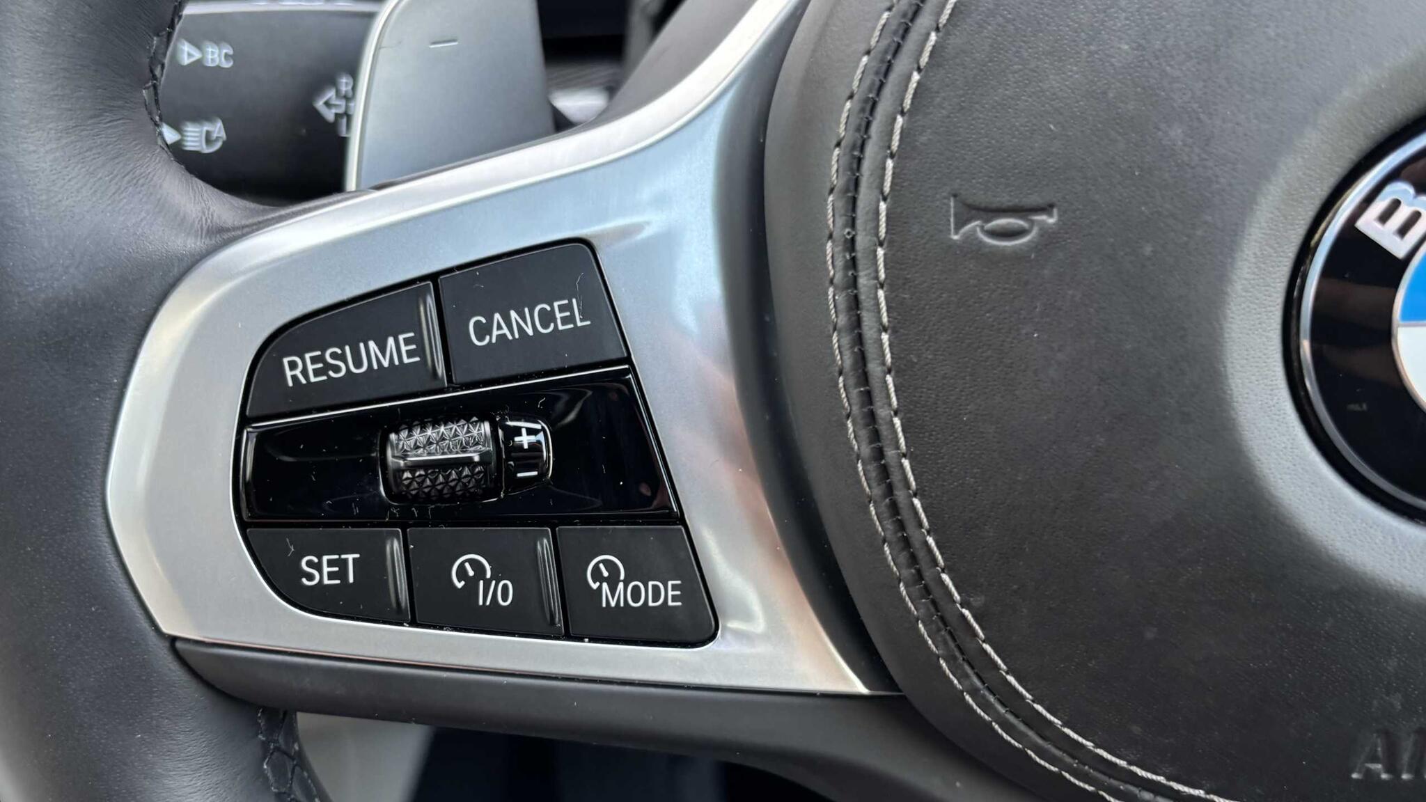 BMW X5 view 23