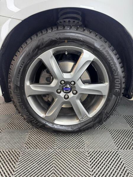 2014 Volvo XC60 3.0 T6 SE Lux Nav Estate 5dr Petrol Geartronic AWD Euro 5 (304 ps) • 40,000 miles image 17