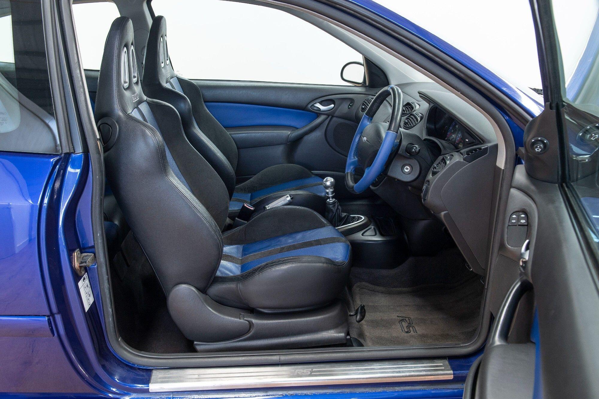 Ford Focus view 8