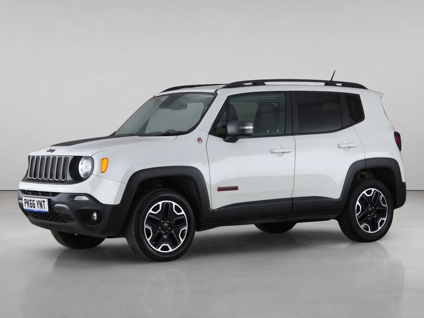 Jeep Renegade view 2