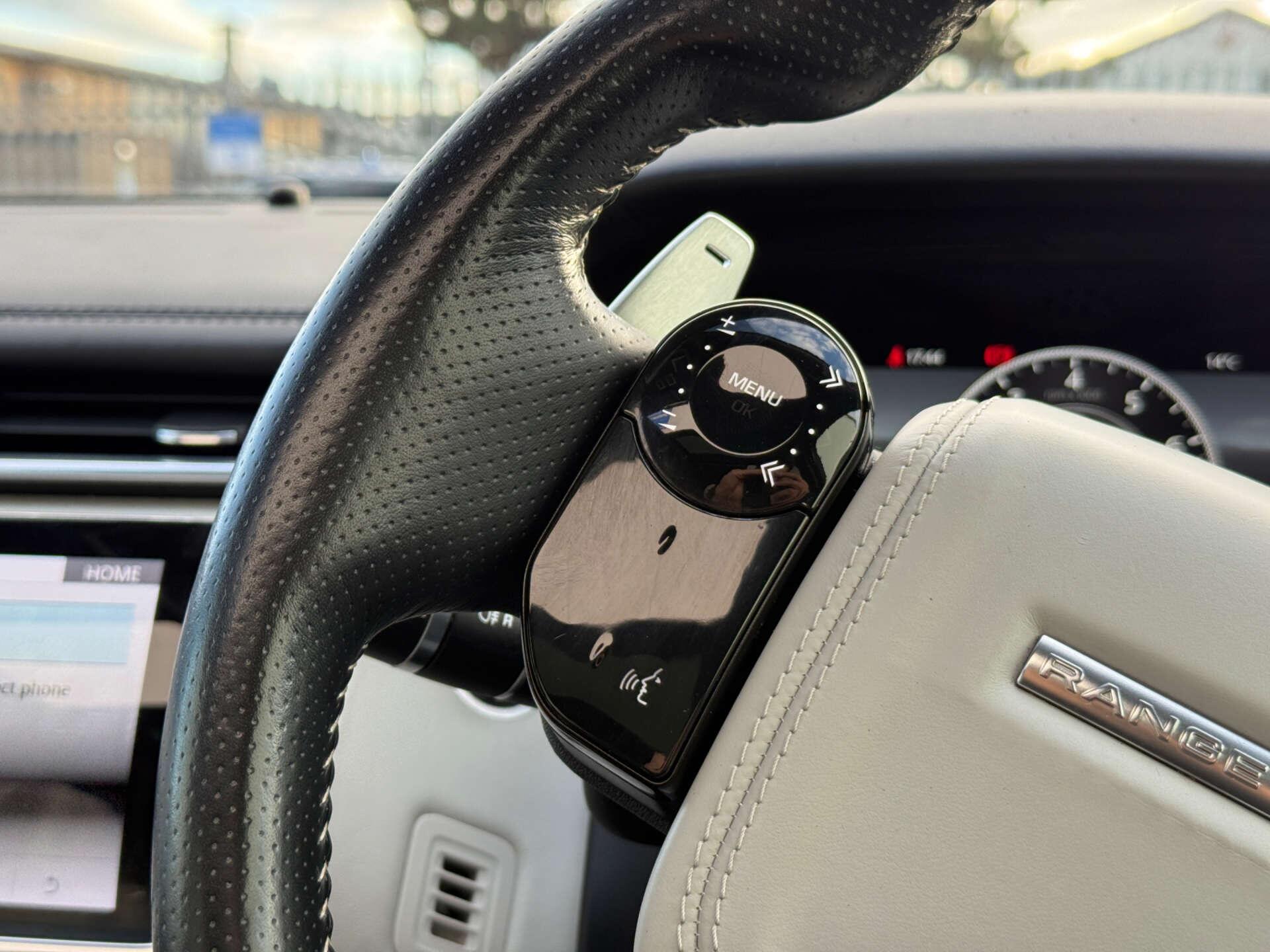 Land Rover Range Rover Velar view 48