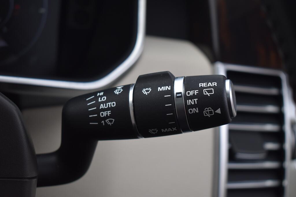 Land Rover Range Rover view 73