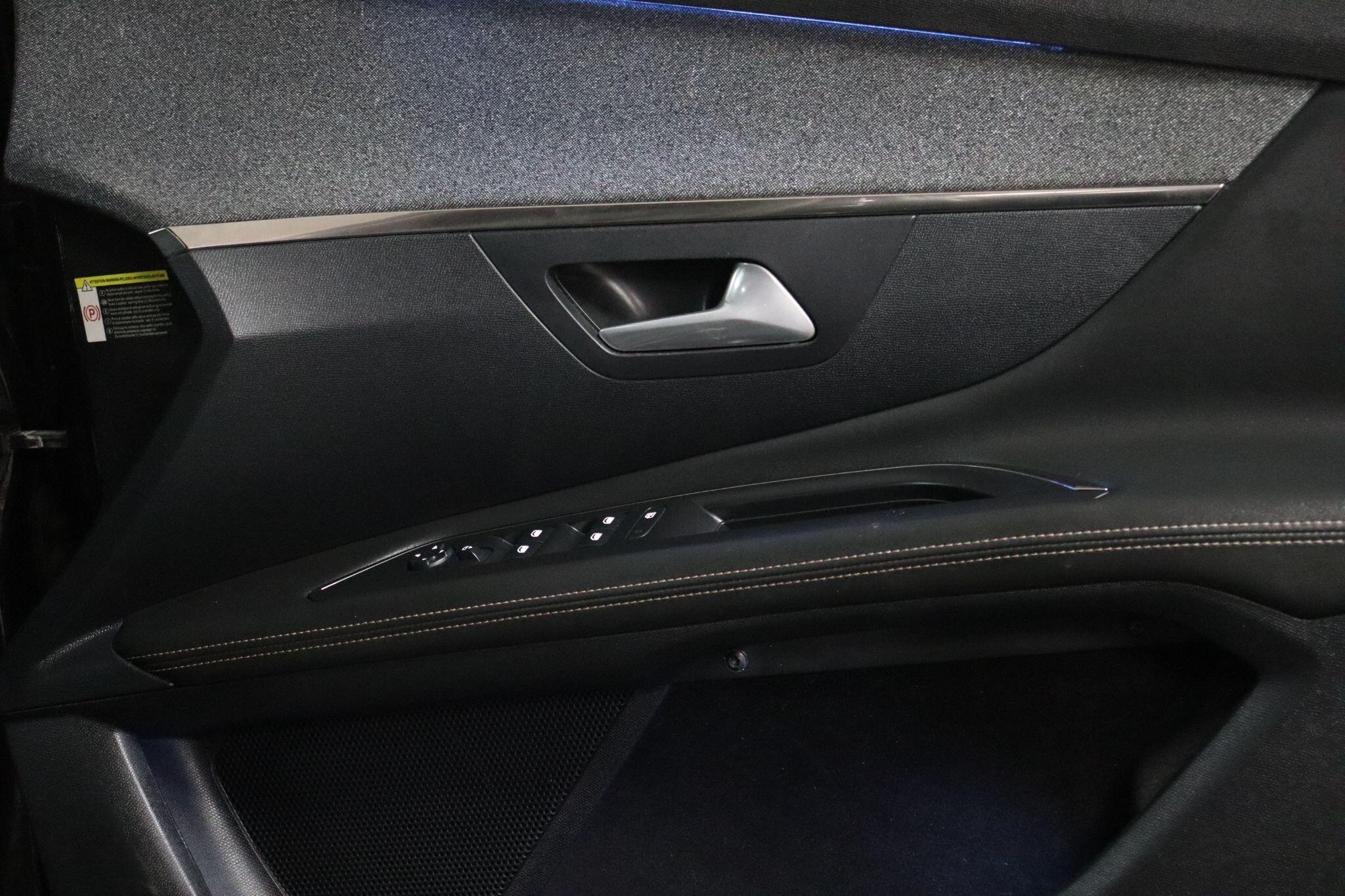 Peugeot 3008 view 36