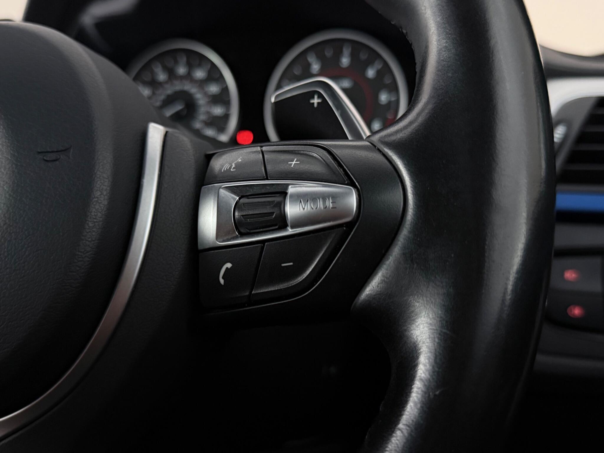 BMW 4 Series view 17
