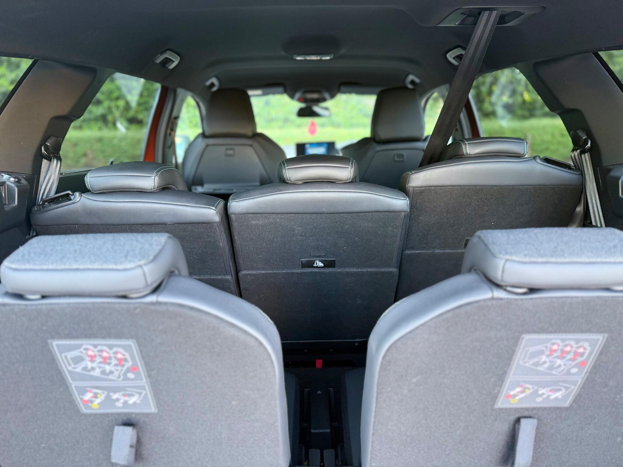 Peugeot 5008 view 14
