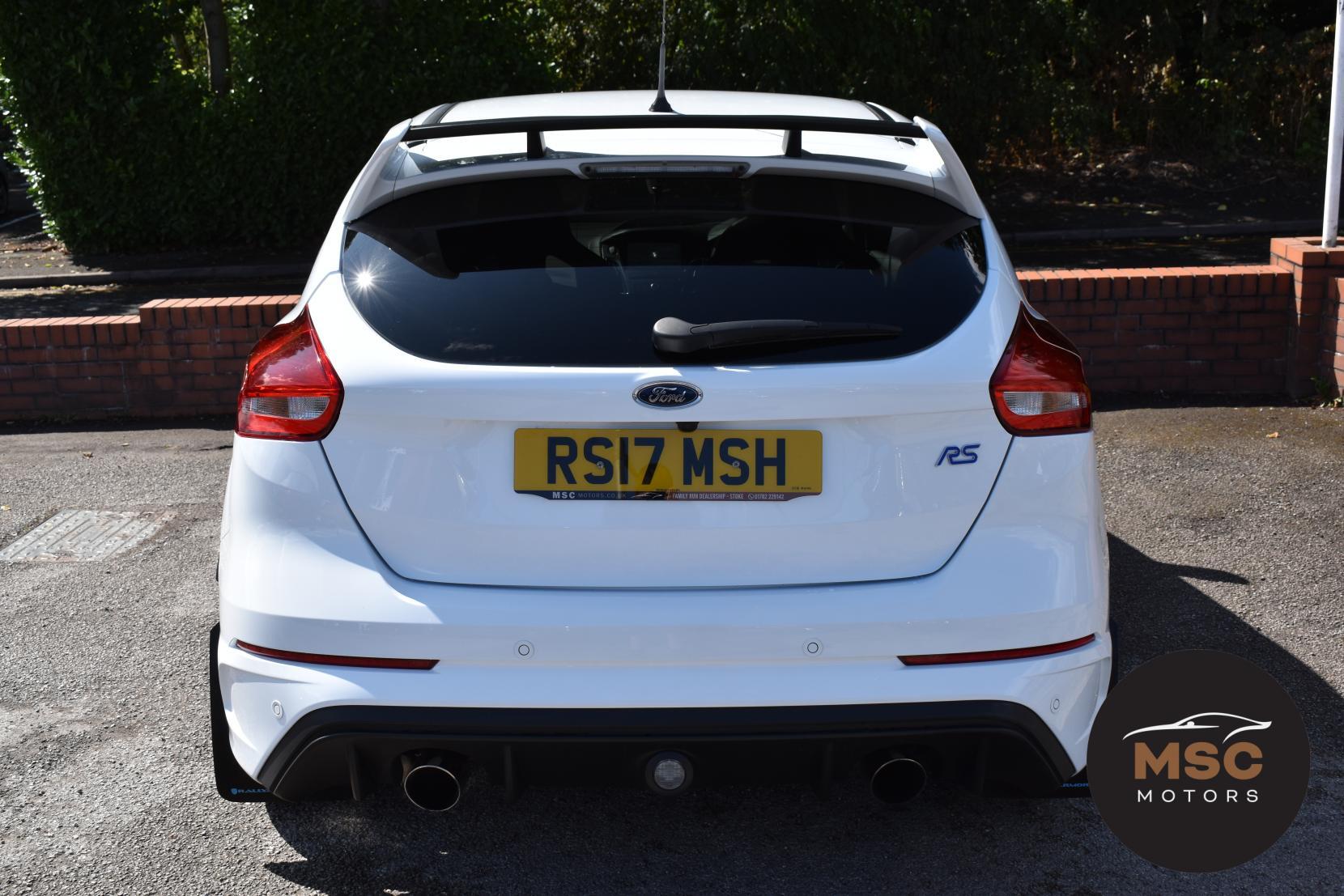 Ford Focus view 15