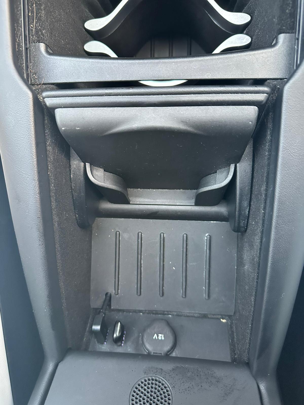 2018 Tesla Model S 75D (Dual Motor) Auto 4WD 5dr • 50,297 miles image 27