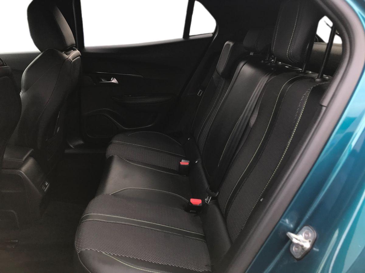 Peugeot 2008 view 7