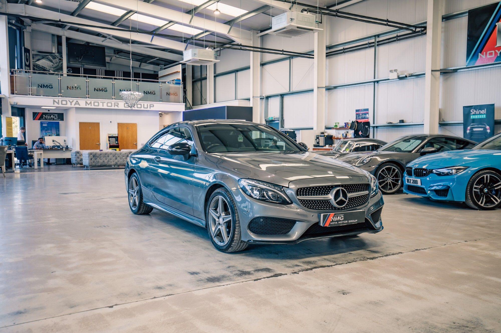 Mercedes-Benz C-Class view 20