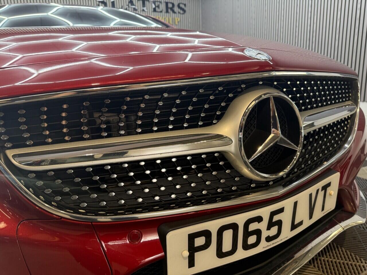 Mercedes-Benz CLS view 28