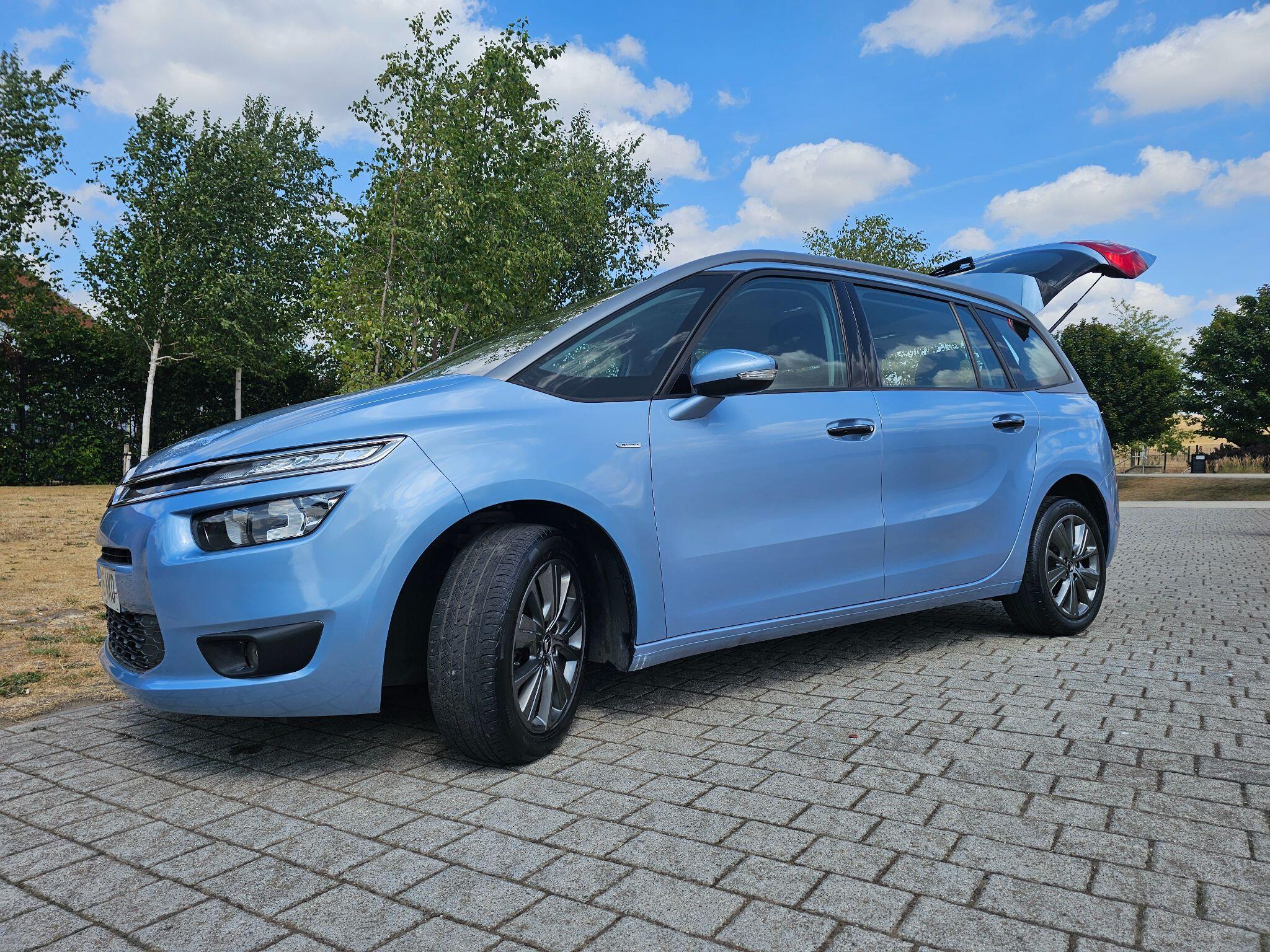 Citroen Grand C4 Picasso view 36