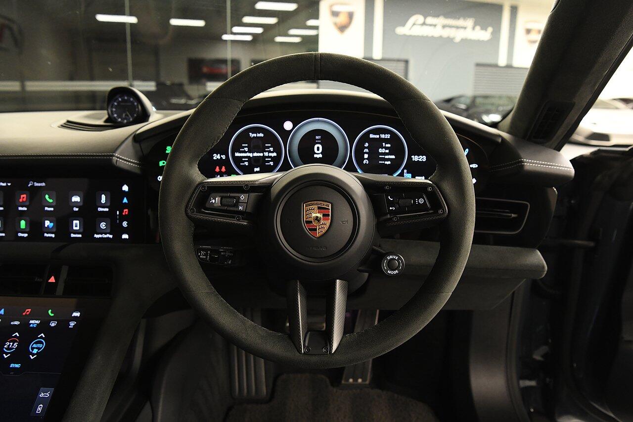 Porsche Taycan view 19