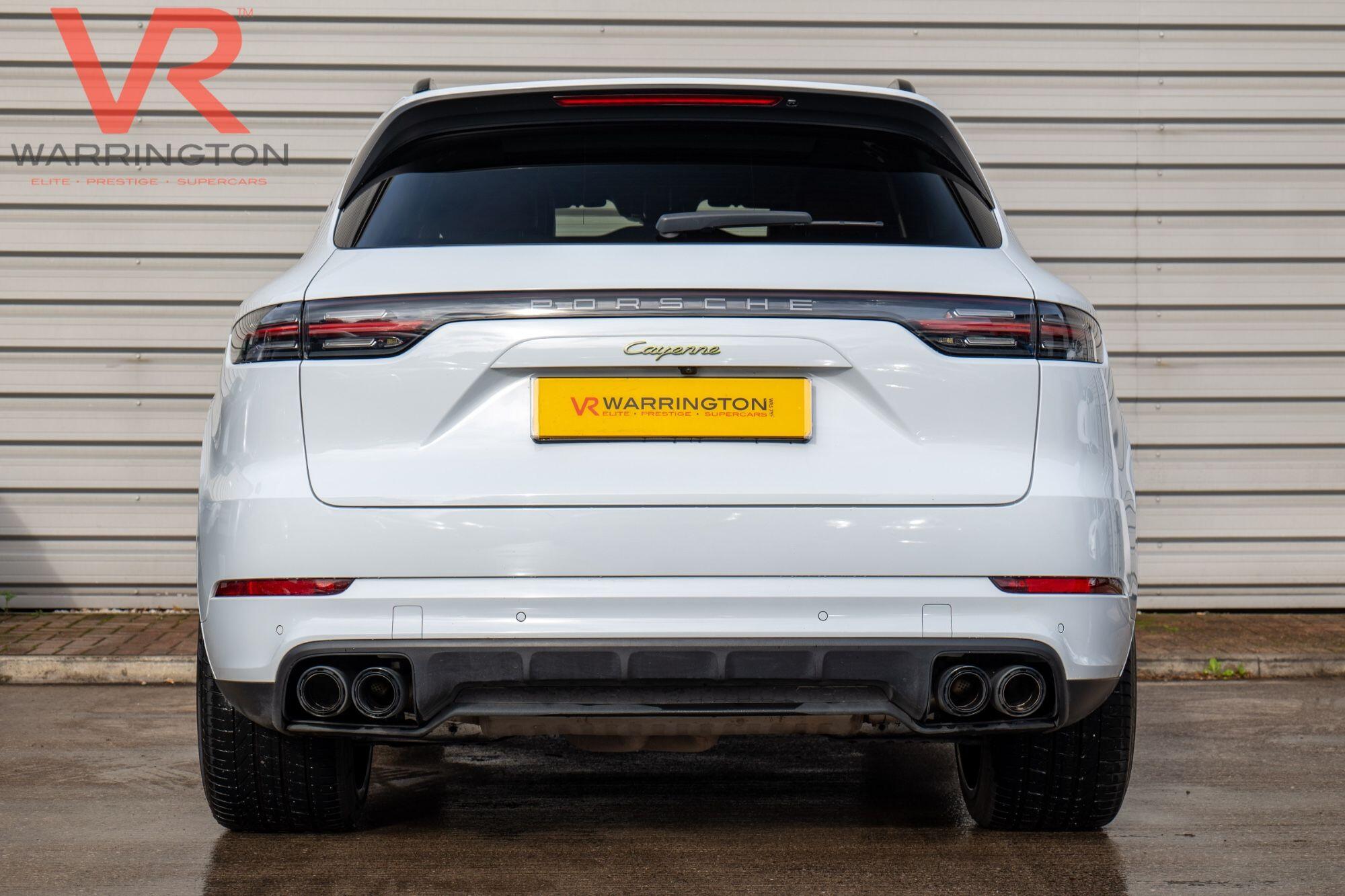 Porsche Cayenne view 17