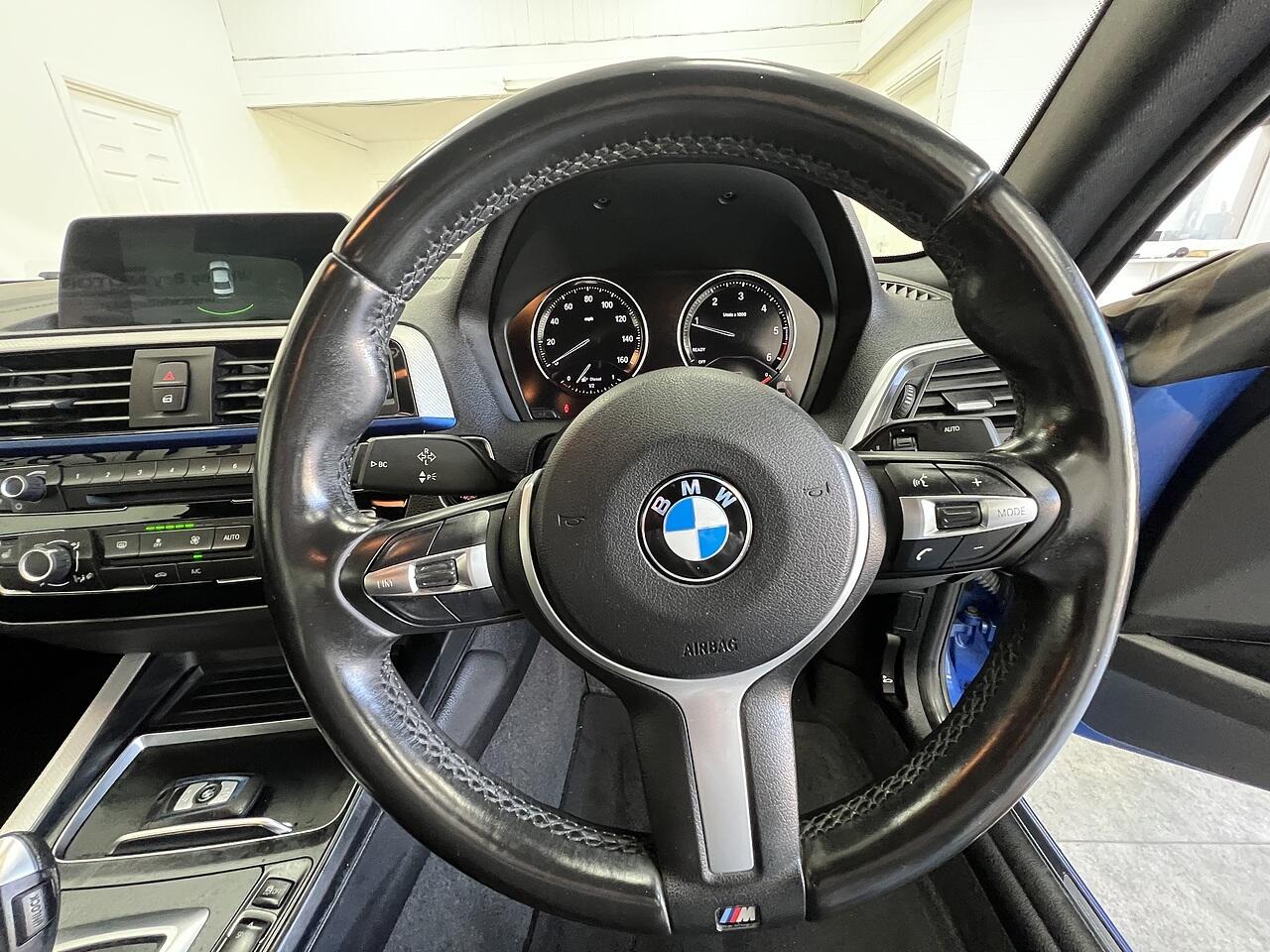 BMW 2 Series view 9