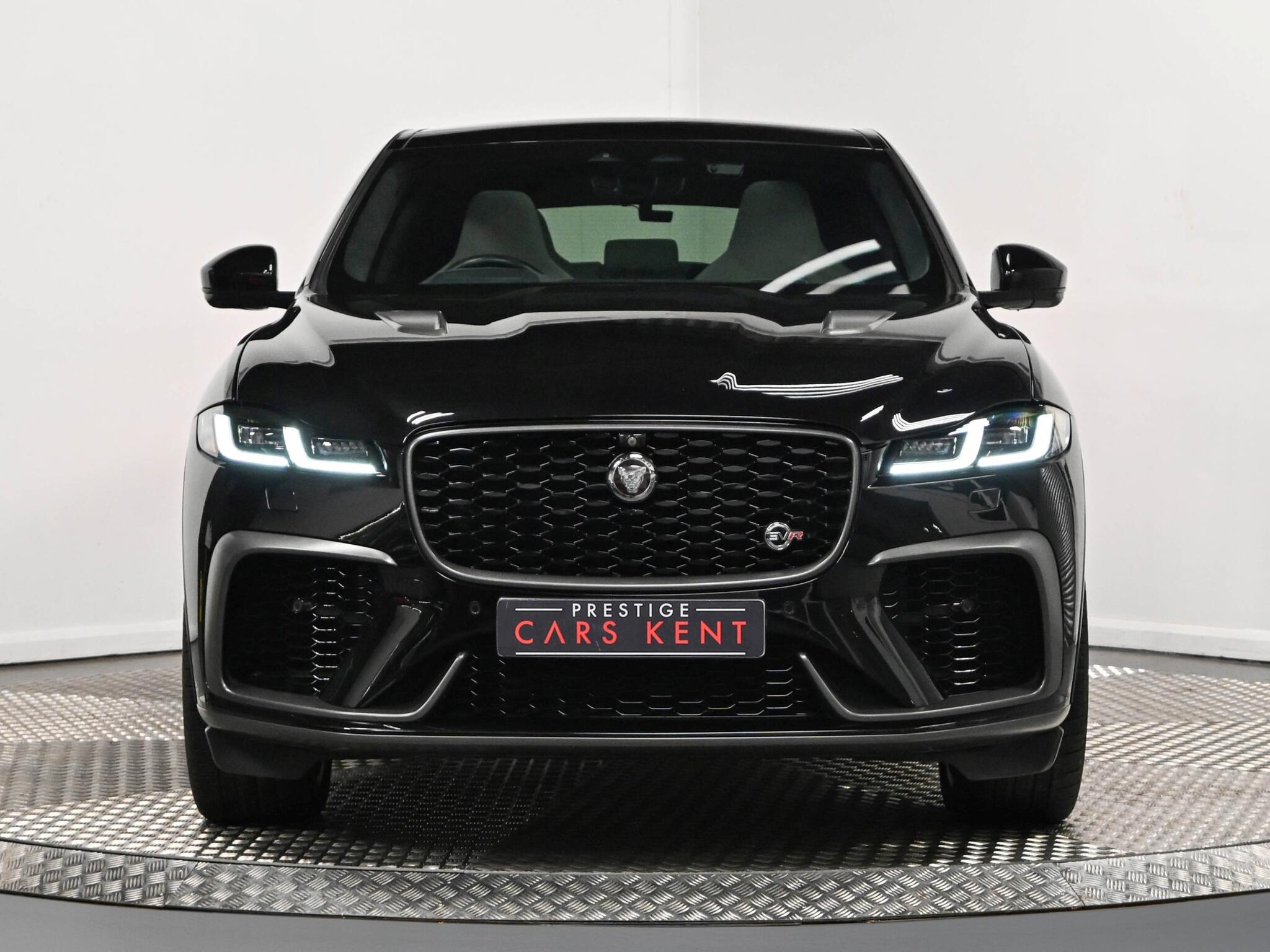 Jaguar F-Pace view 37
