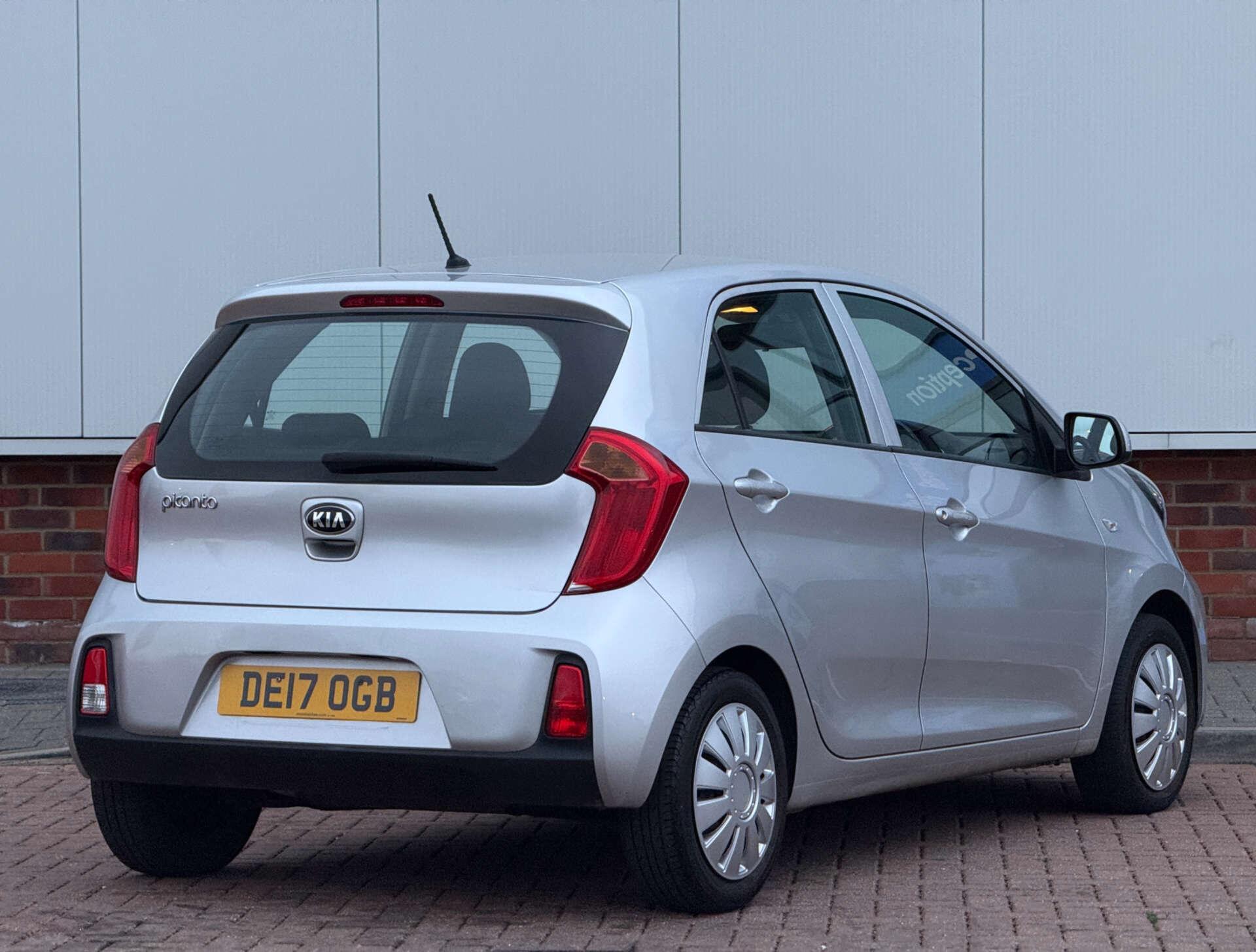Kia Picanto view 6