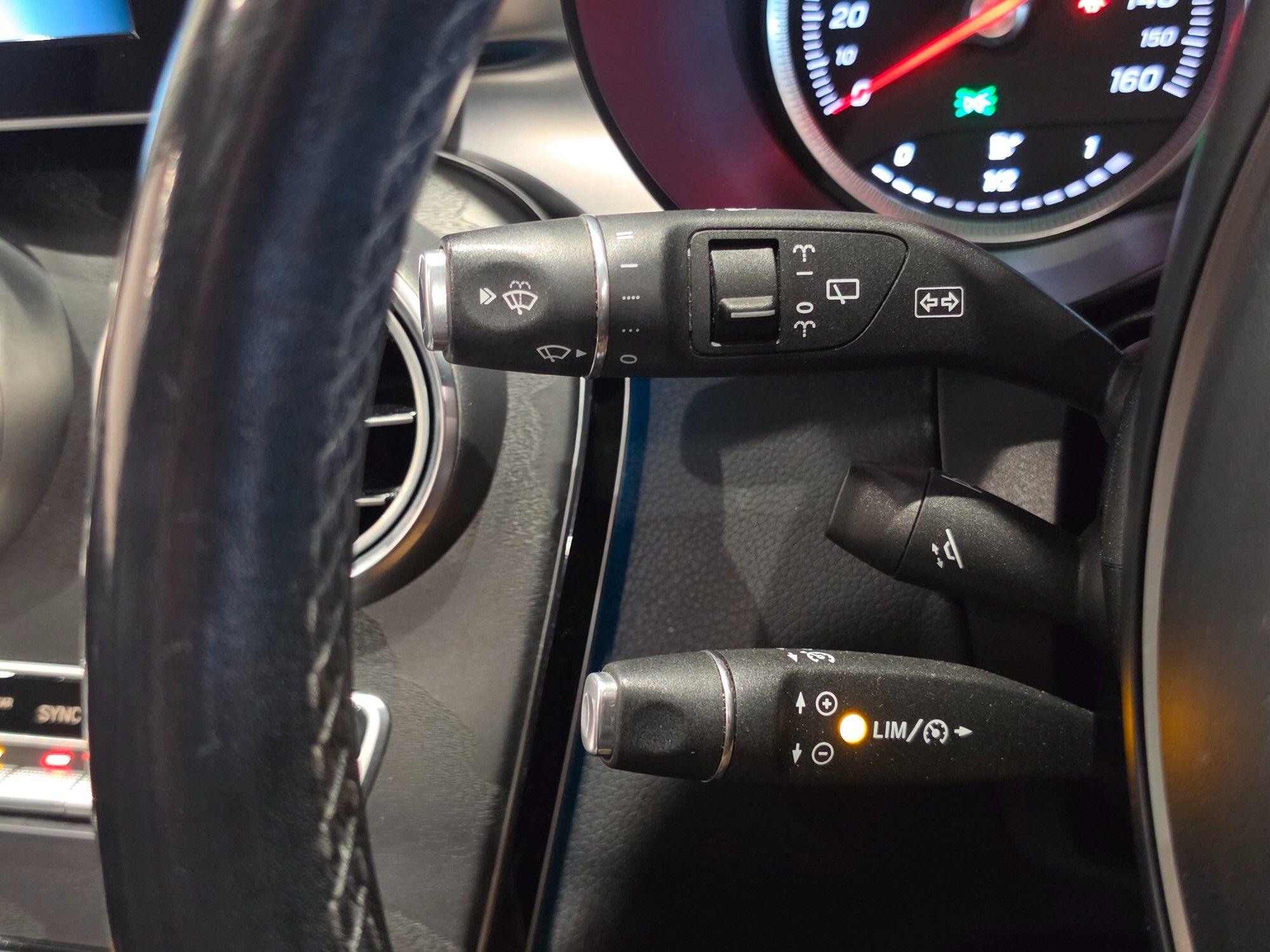 Mercedes-Benz GLC view 25
