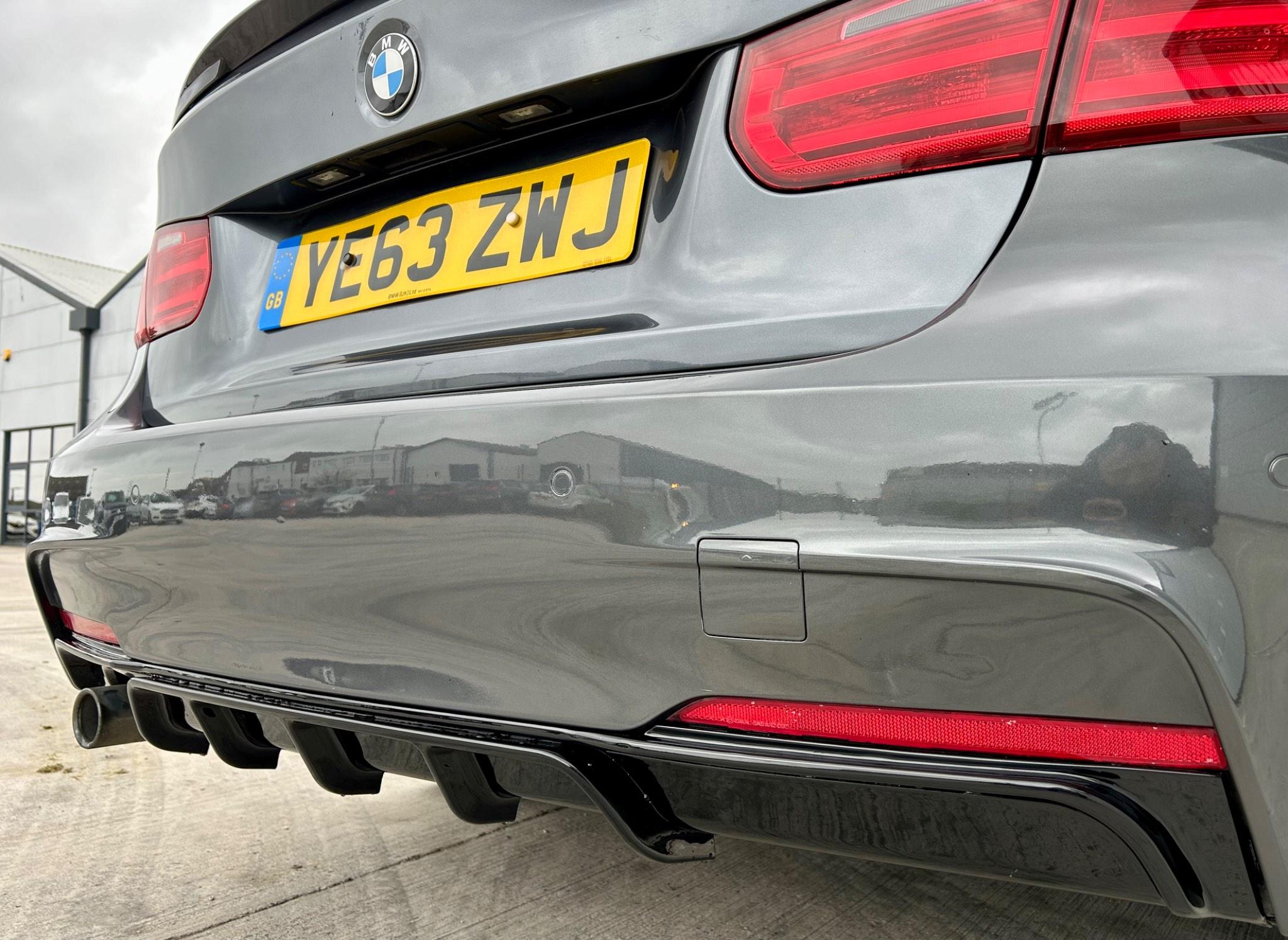 BMW 3 Series view 12