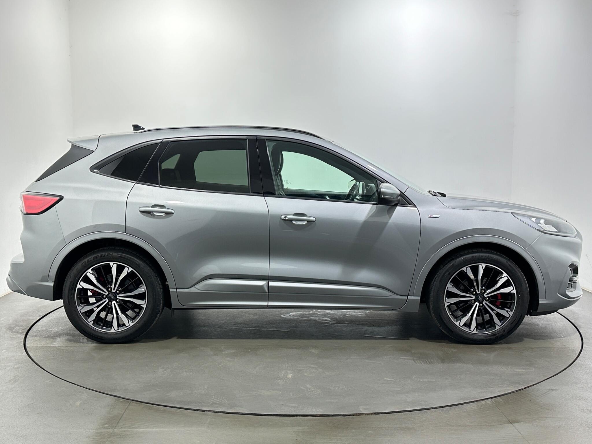 Ford Kuga view 9