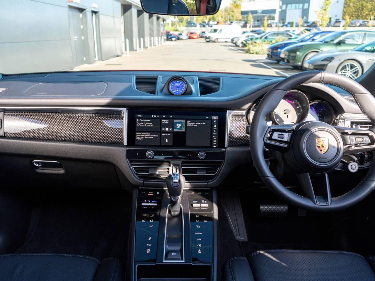 Porsche Macan view 58