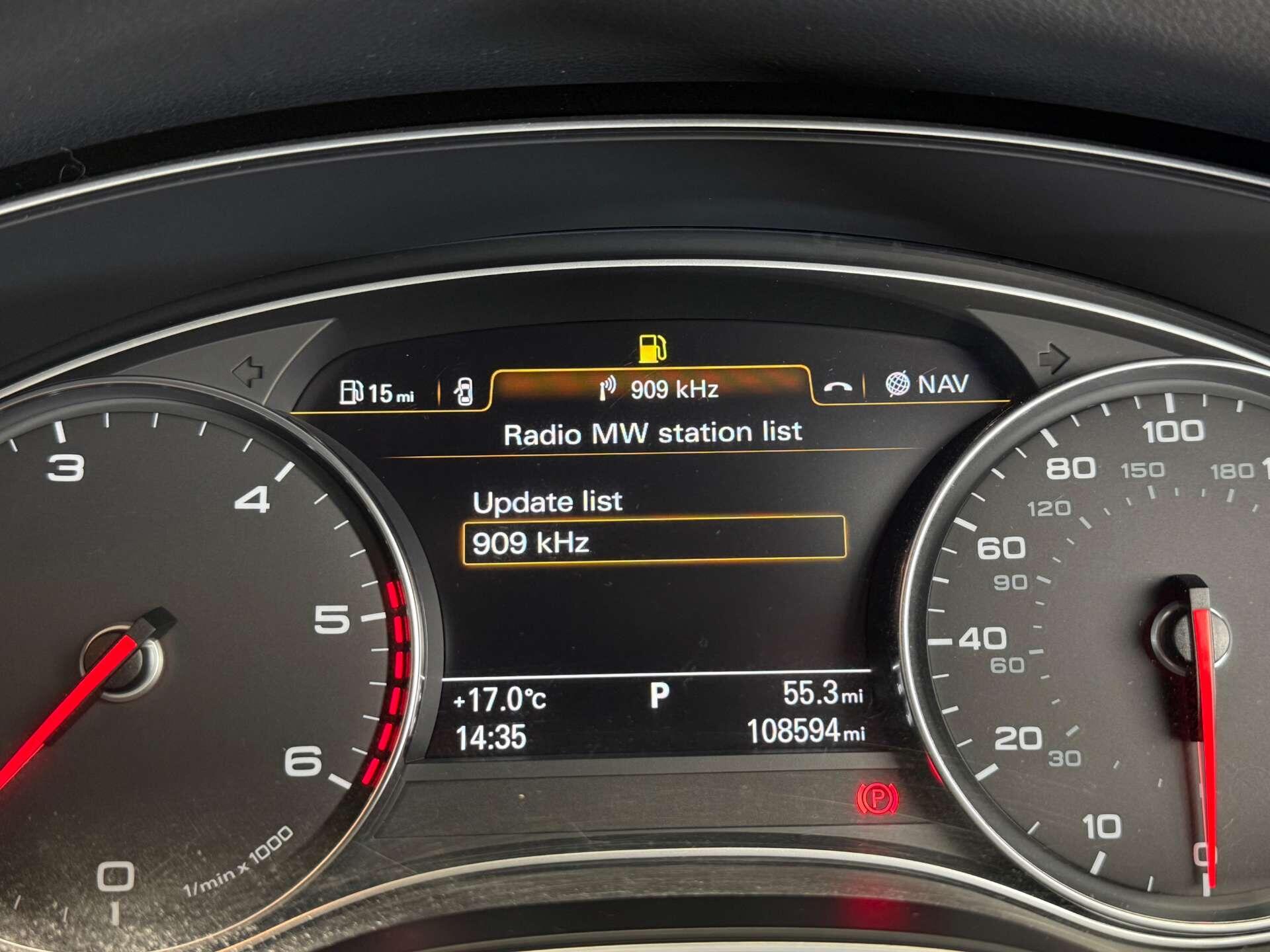 Audi A6 view 29