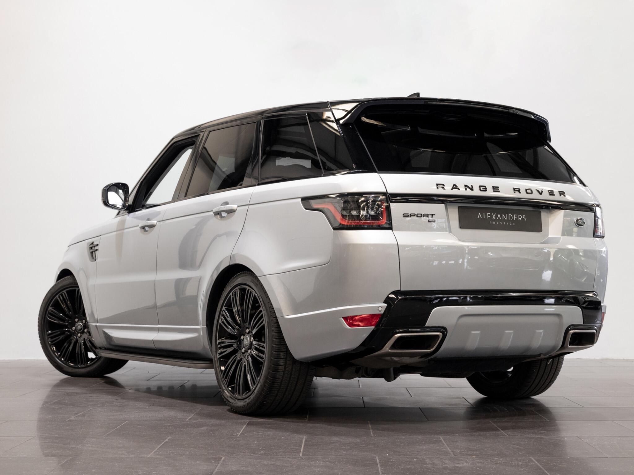 Land Rover Range Rover Sport view 9