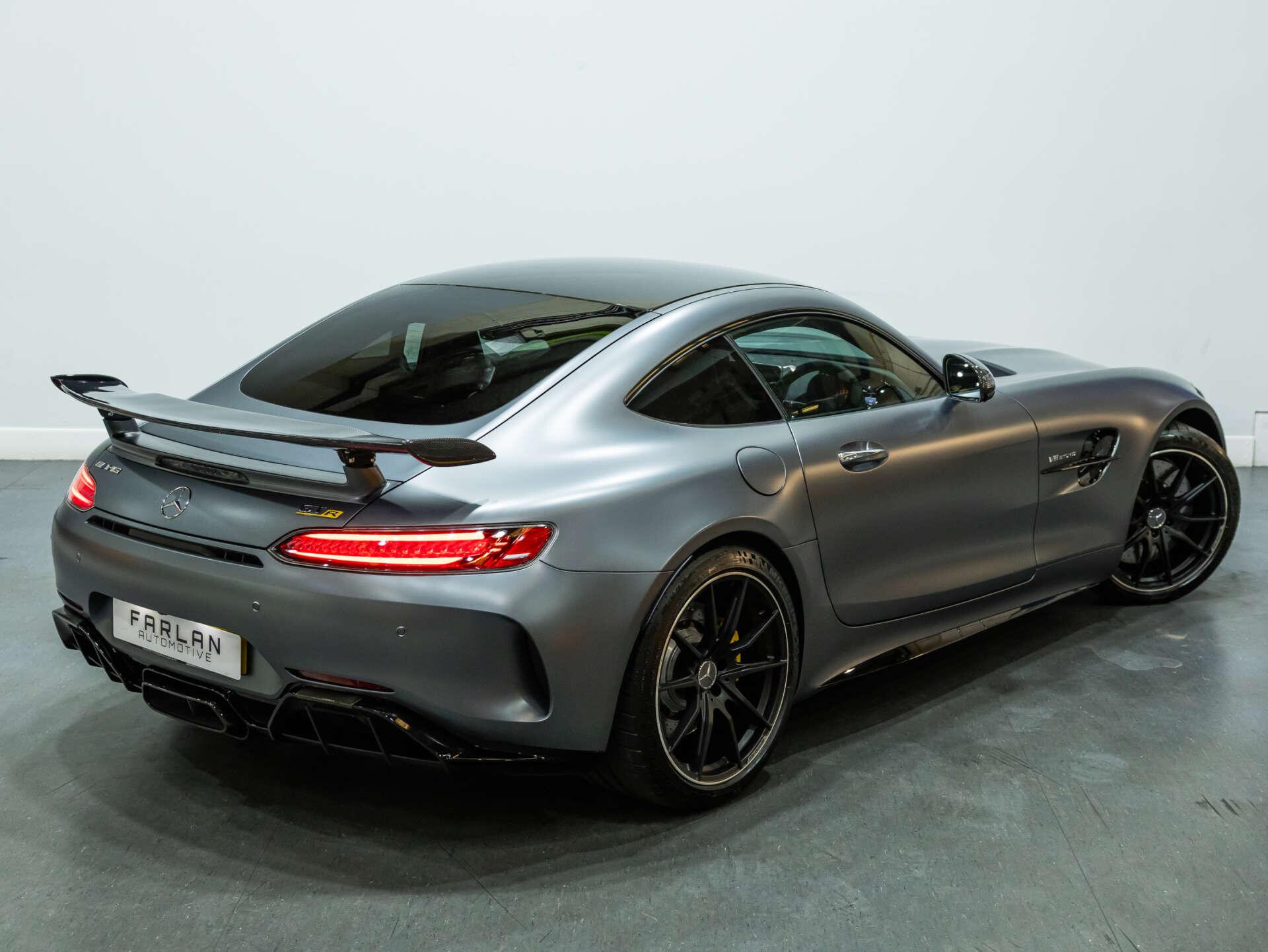 Mercedes-Benz Amg GT view 34