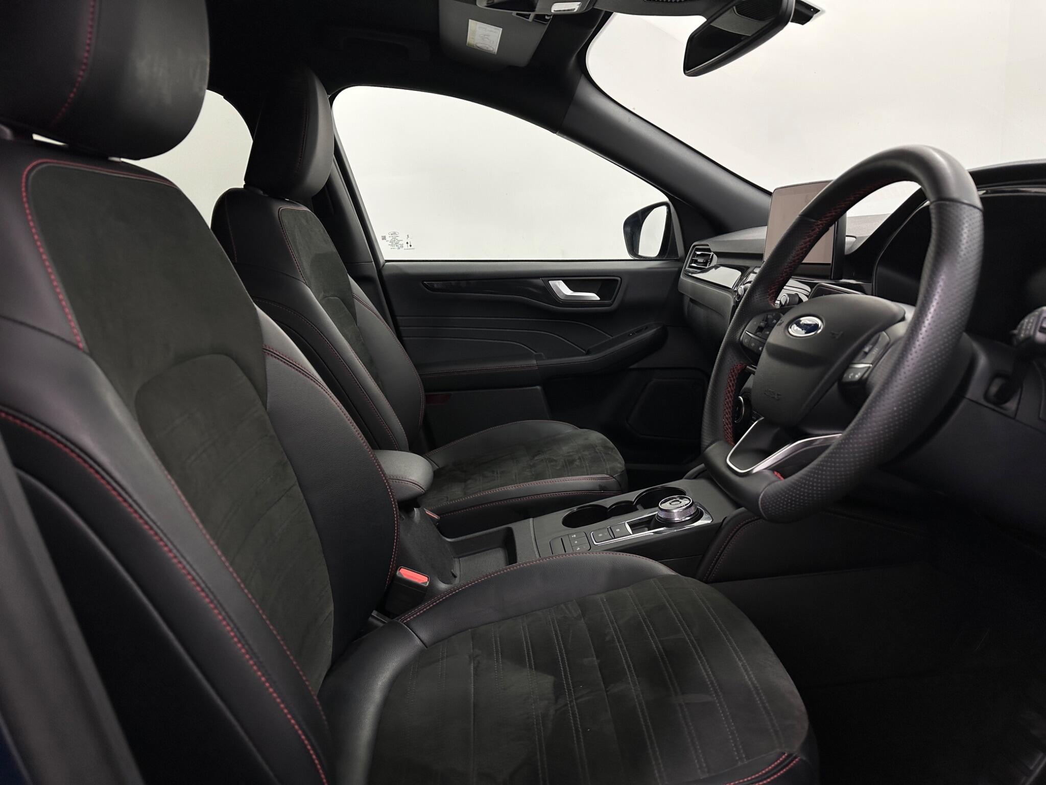 Ford Kuga view 31
