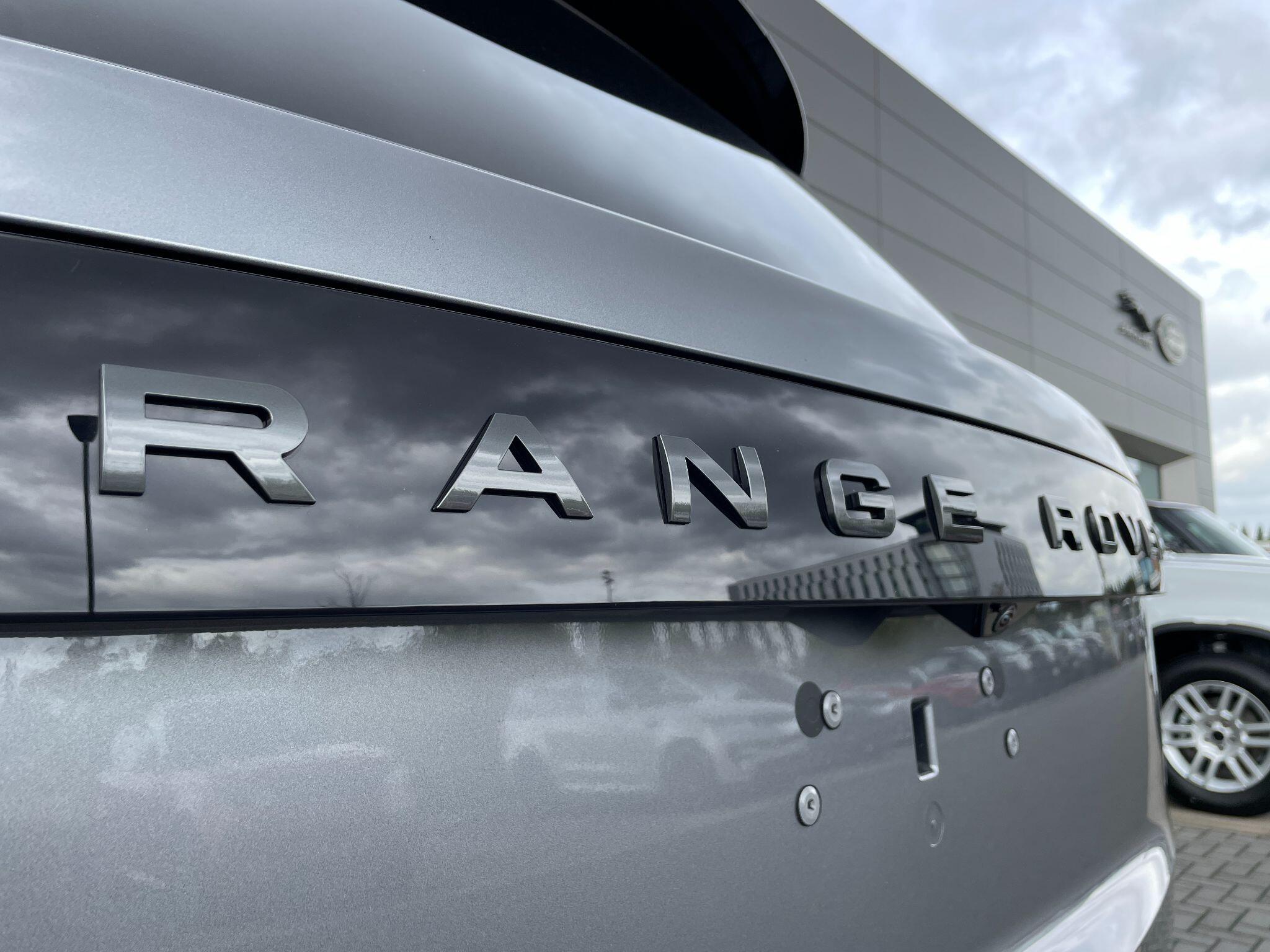 Land Rover Range Rover view 41