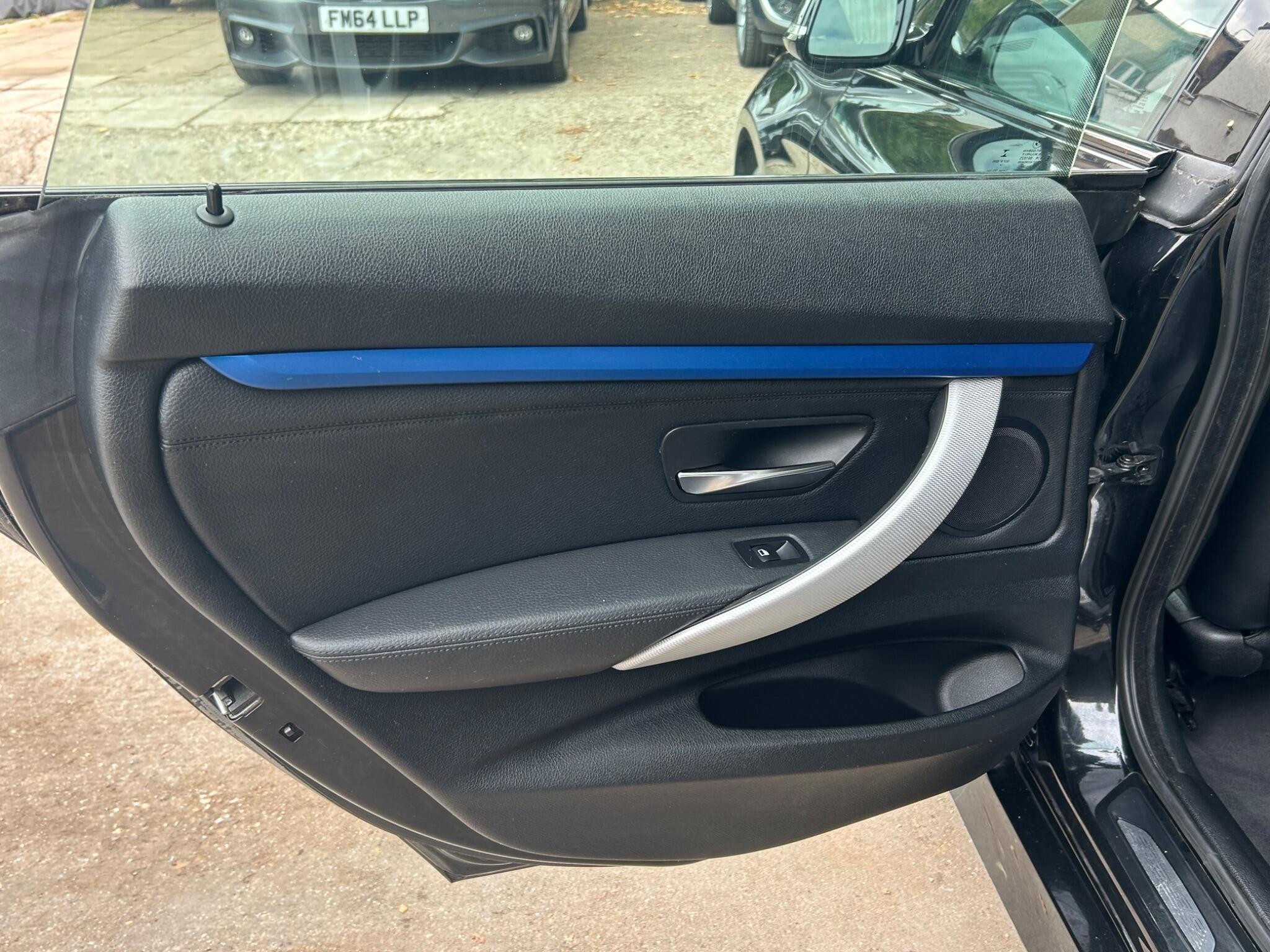 BMW 3 Series view 34