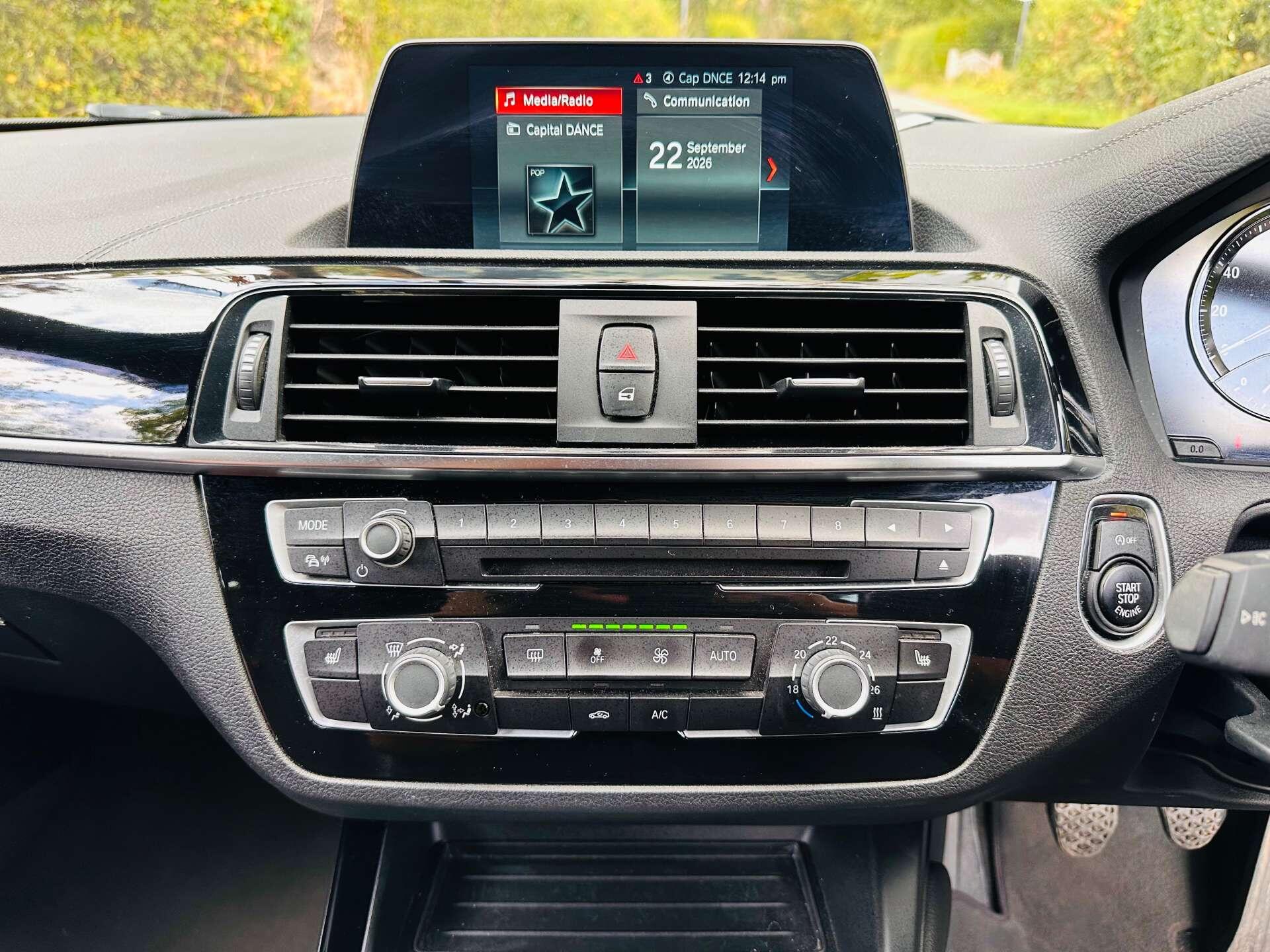BMW 1 Series view 13