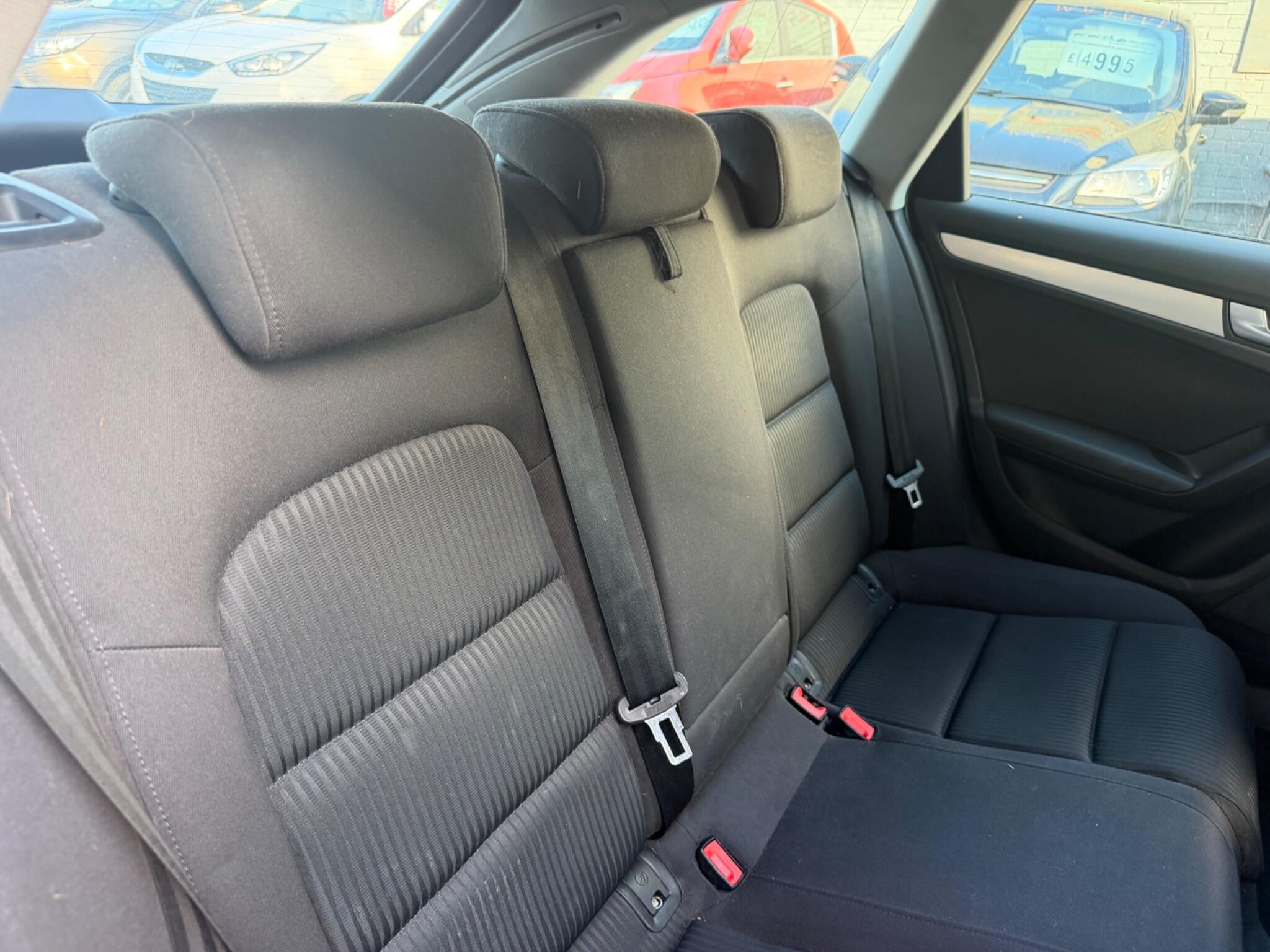 Audi A4 view 21
