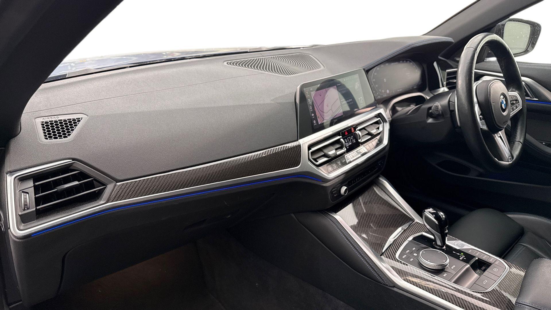 BMW 4 Series view 10