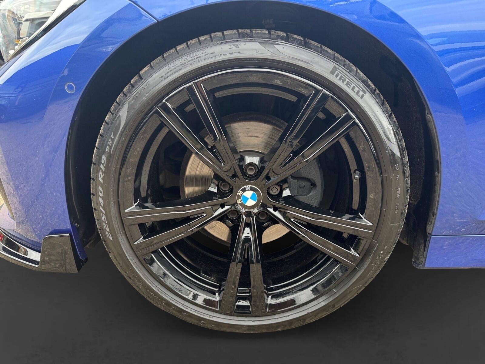 BMW 3 Series view 41