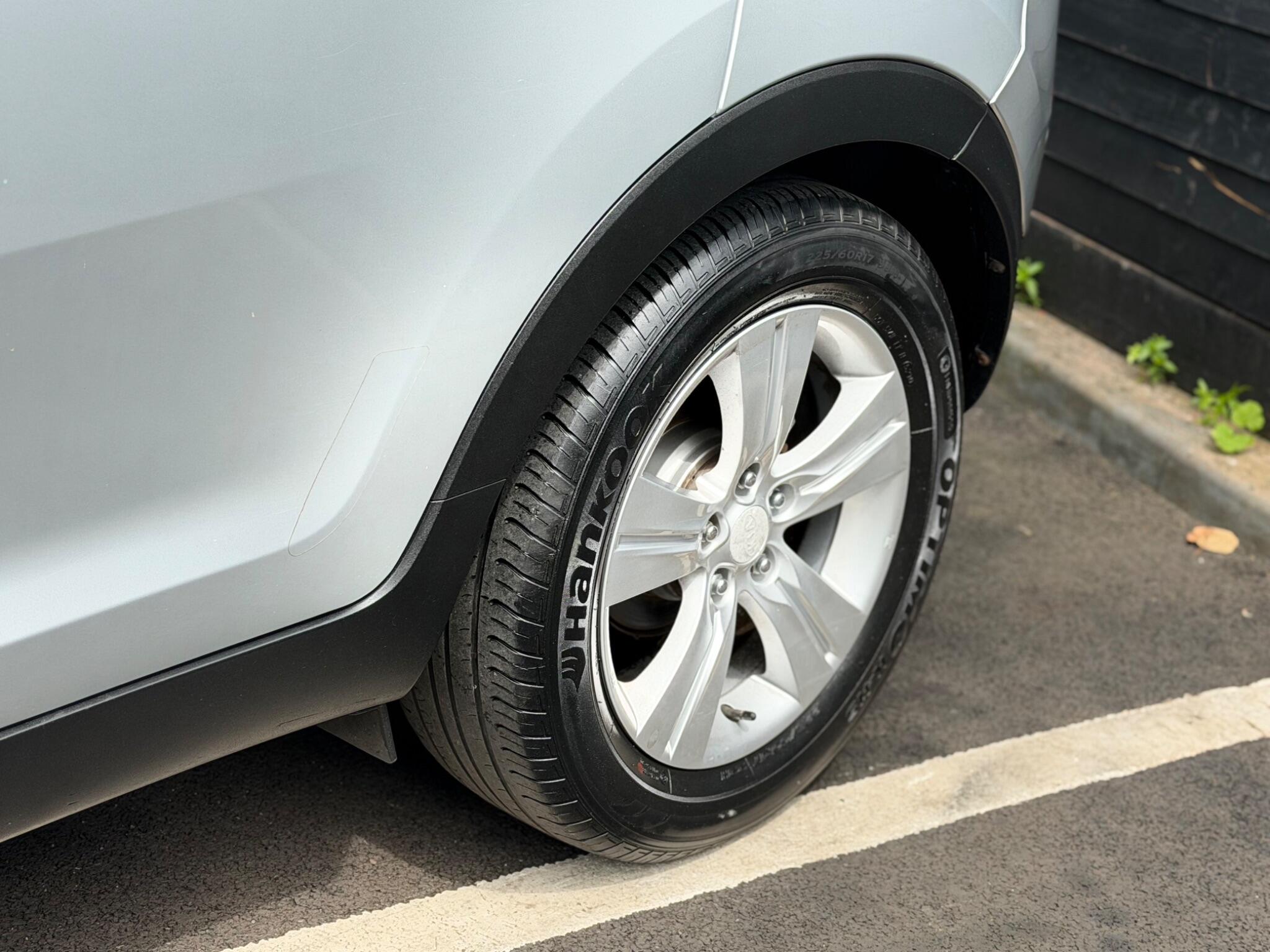 Kia Sportage view 64
