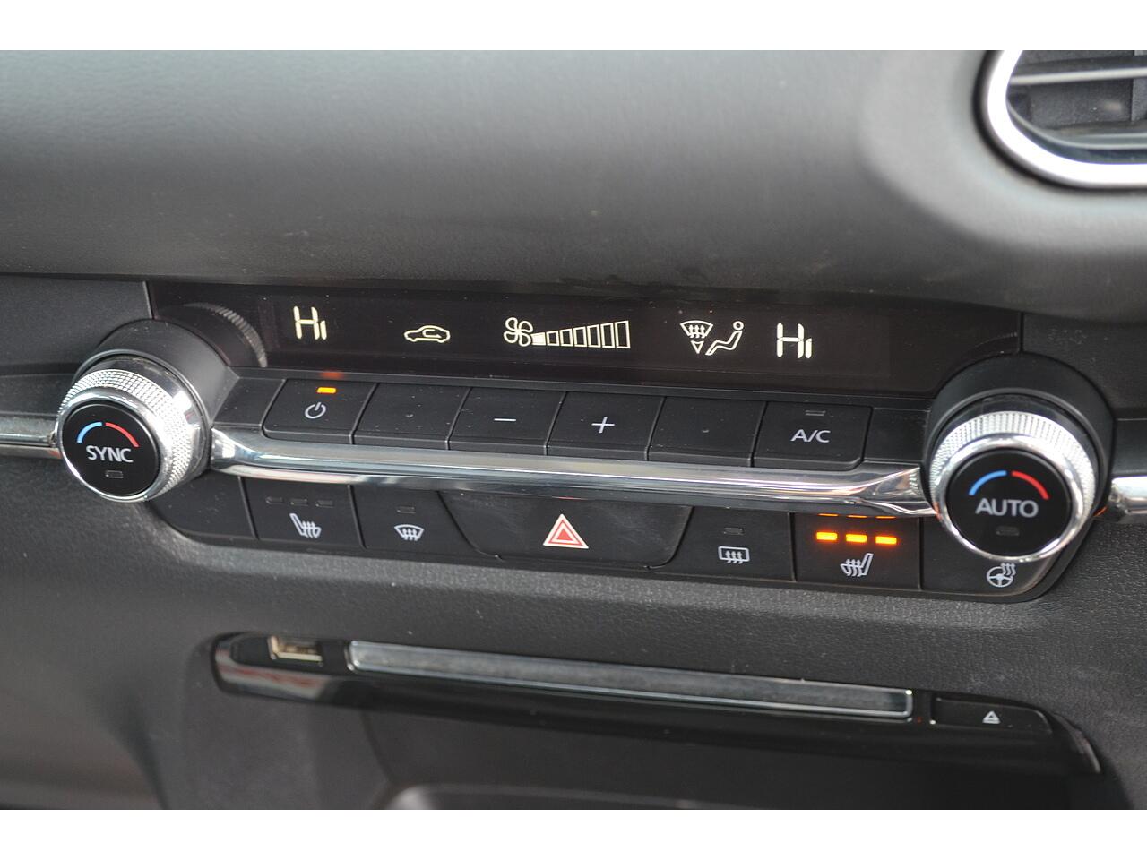 Mazda CX-30 view 24