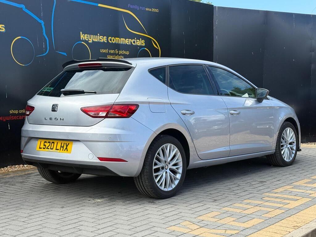 Seat Leon view 5