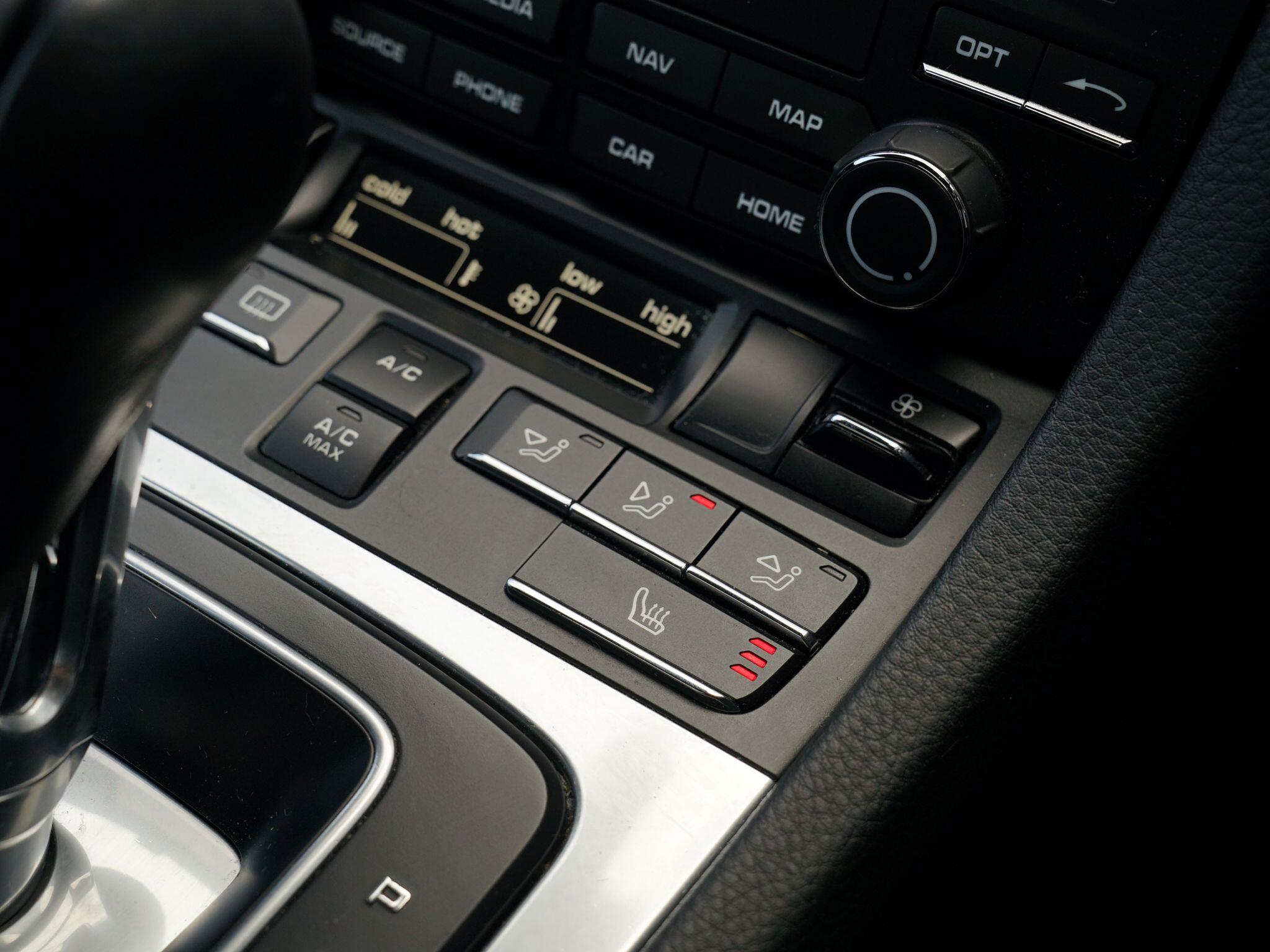 Porsche Cayman view 103
