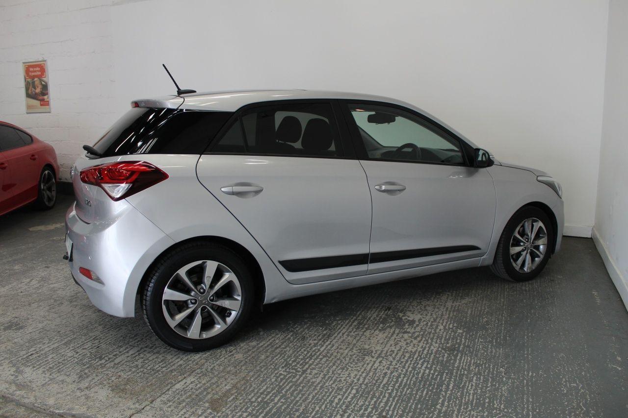 Hyundai I20 view 11