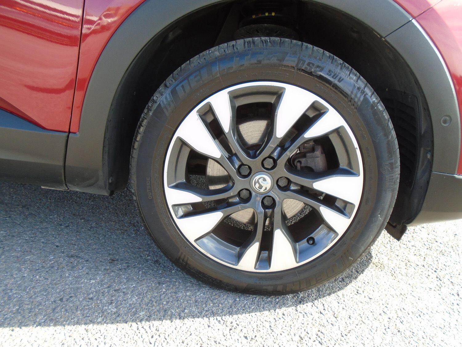 Vauxhall Grandland X view 9