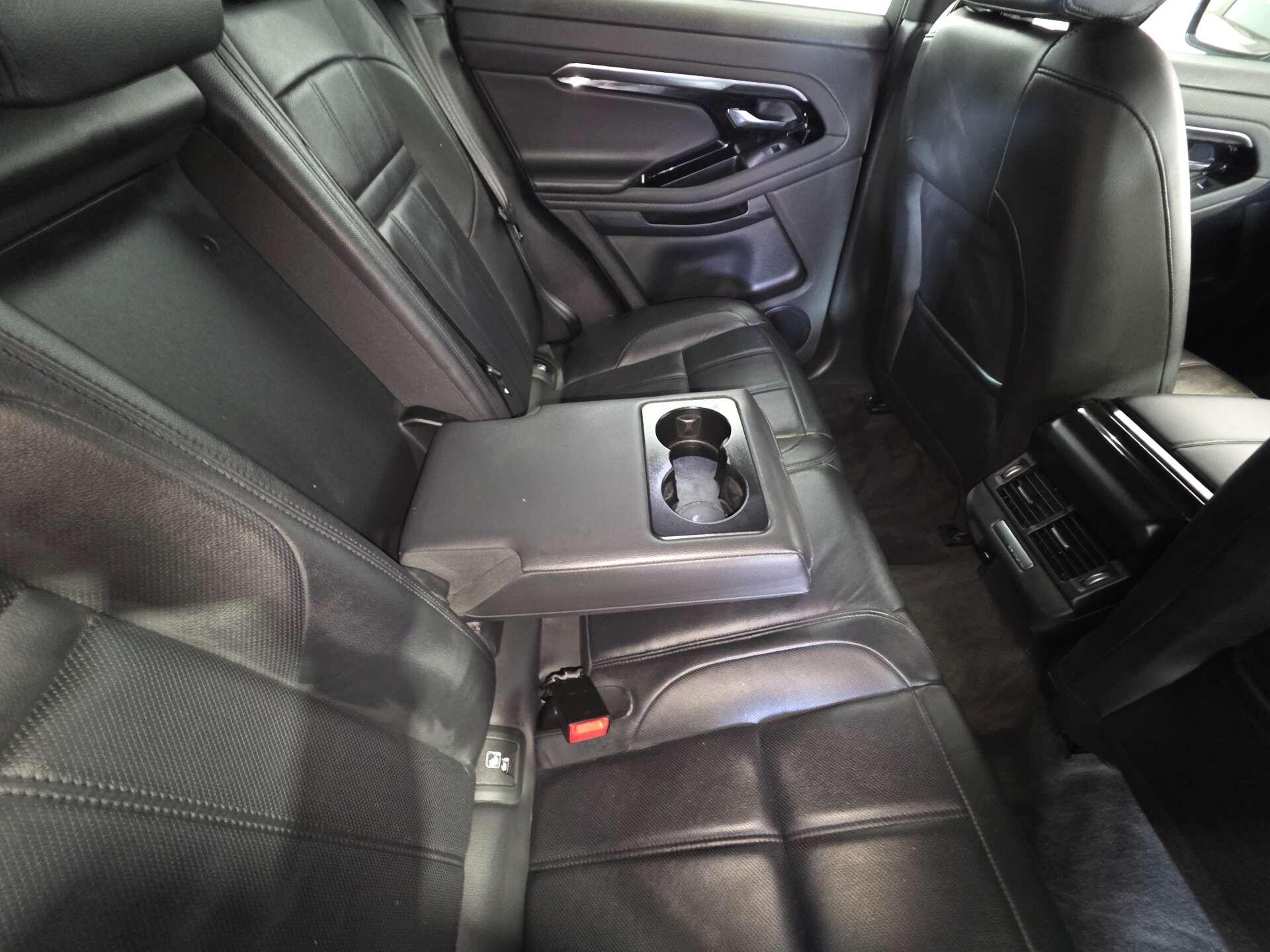 Land Rover Range Rover Evoque view 40