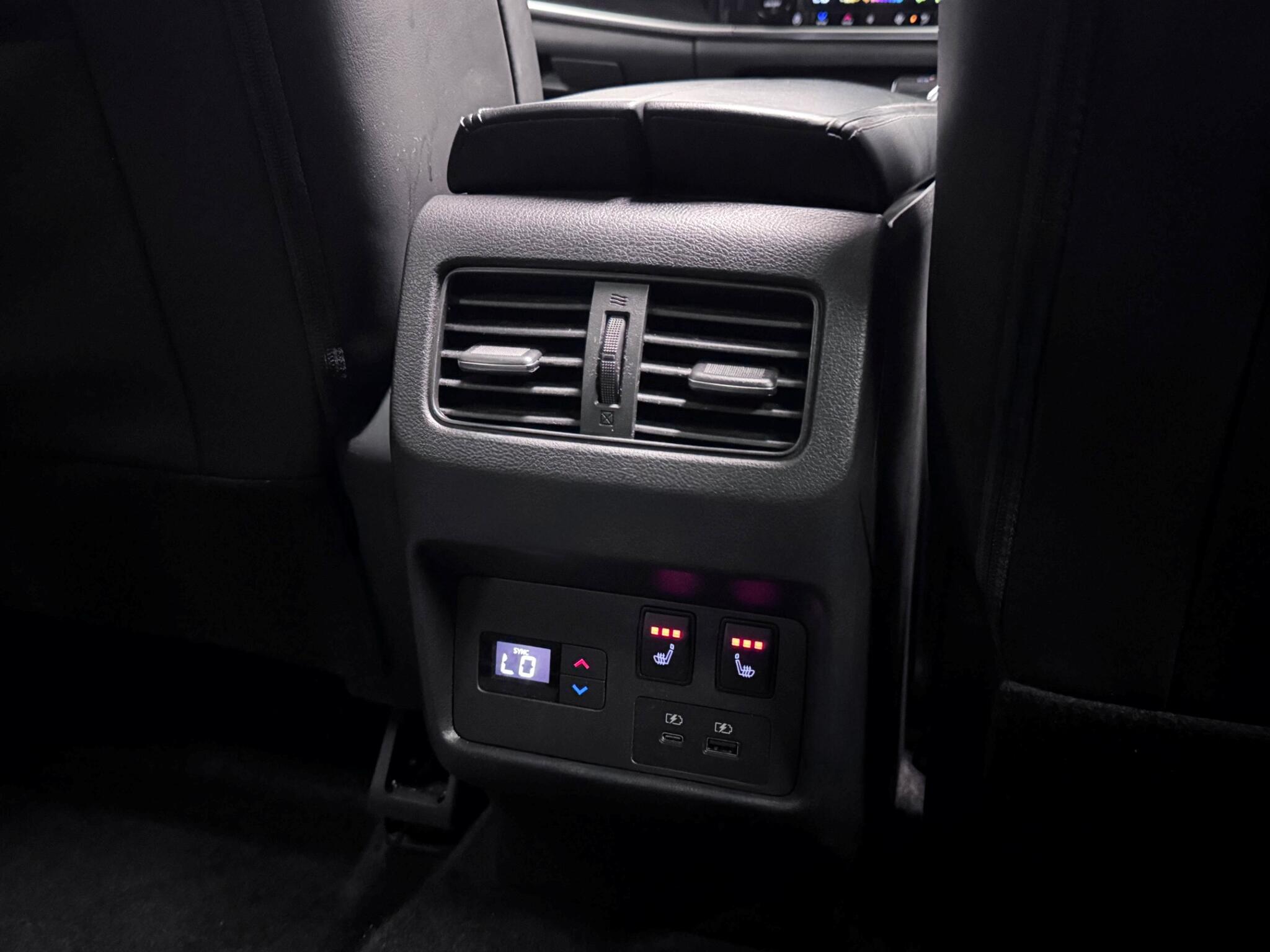 Nissan X-Trail view 13