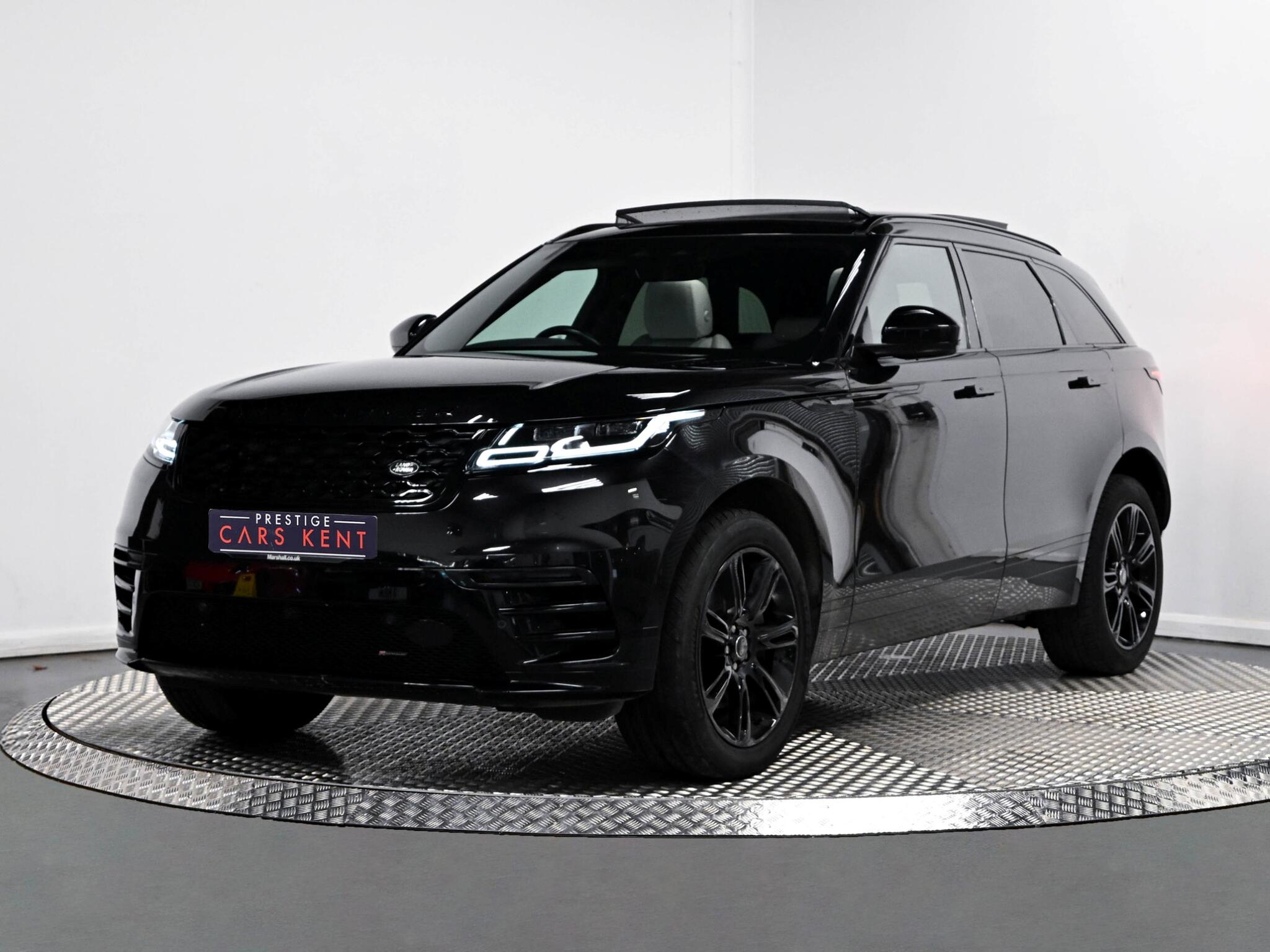 Land Rover Range Rover Velar view 33