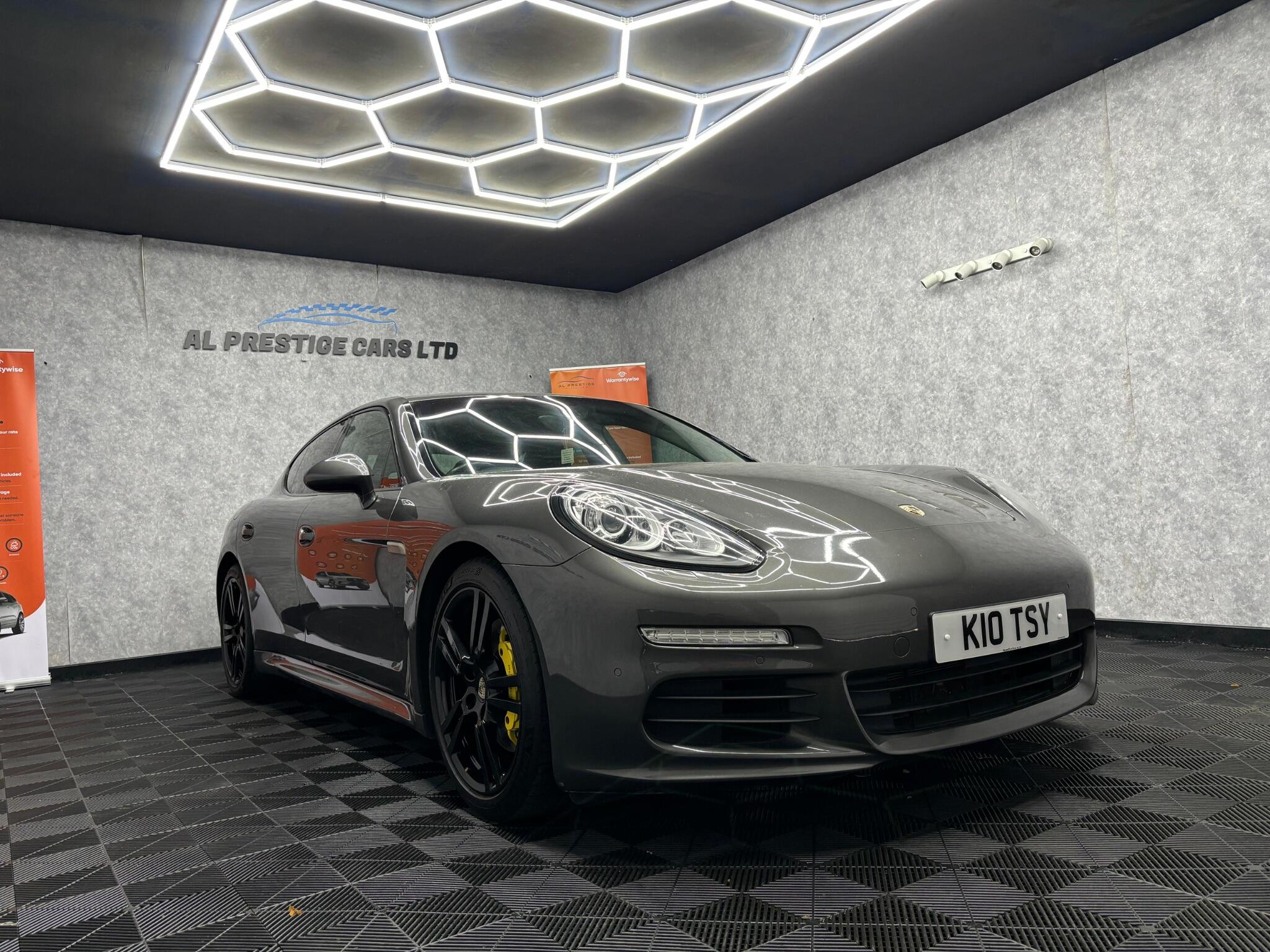 Porsche Panamera view 3